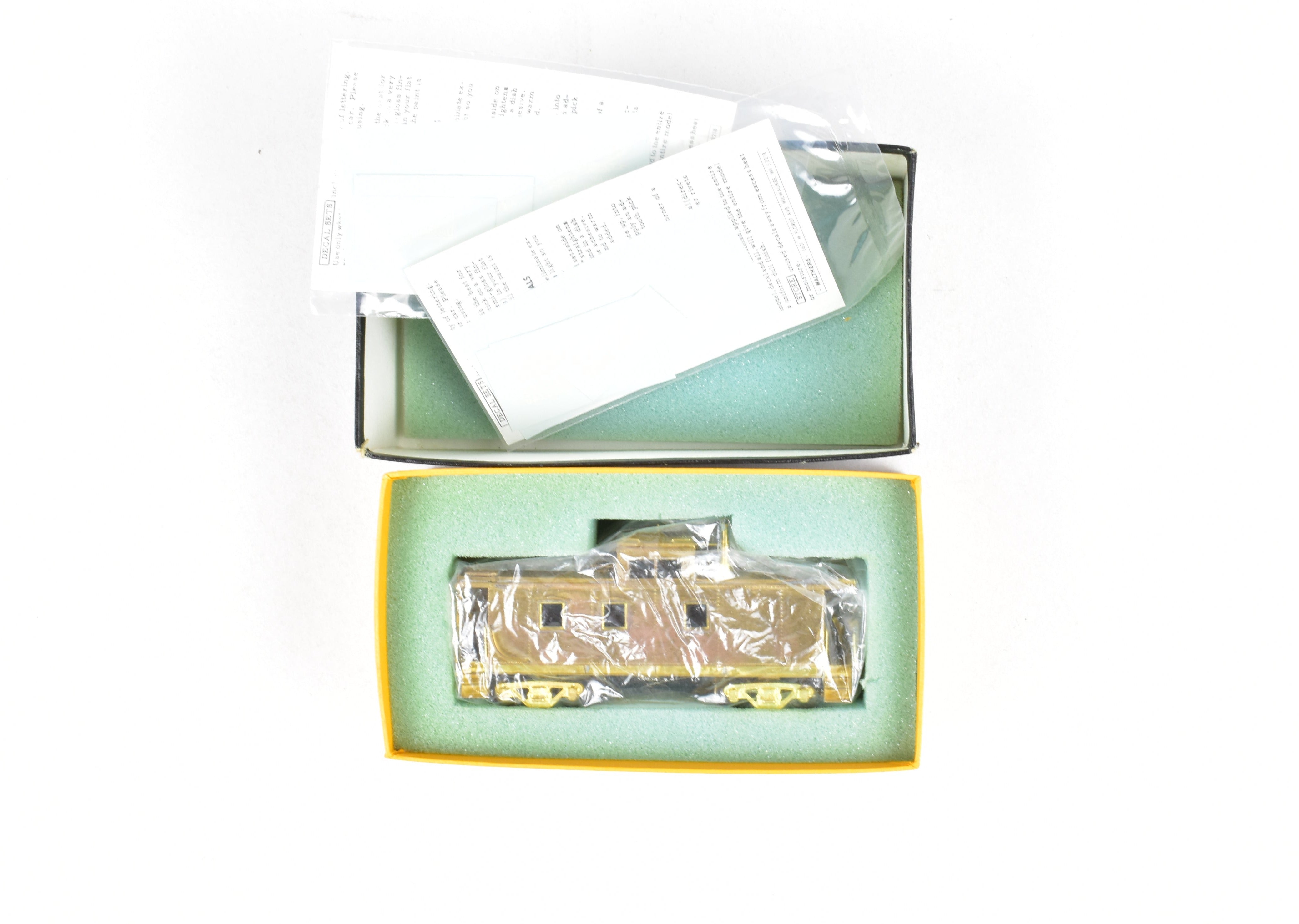 1975 HO Scale Brass Nickel Plate Products DLW Caboose from Japan
