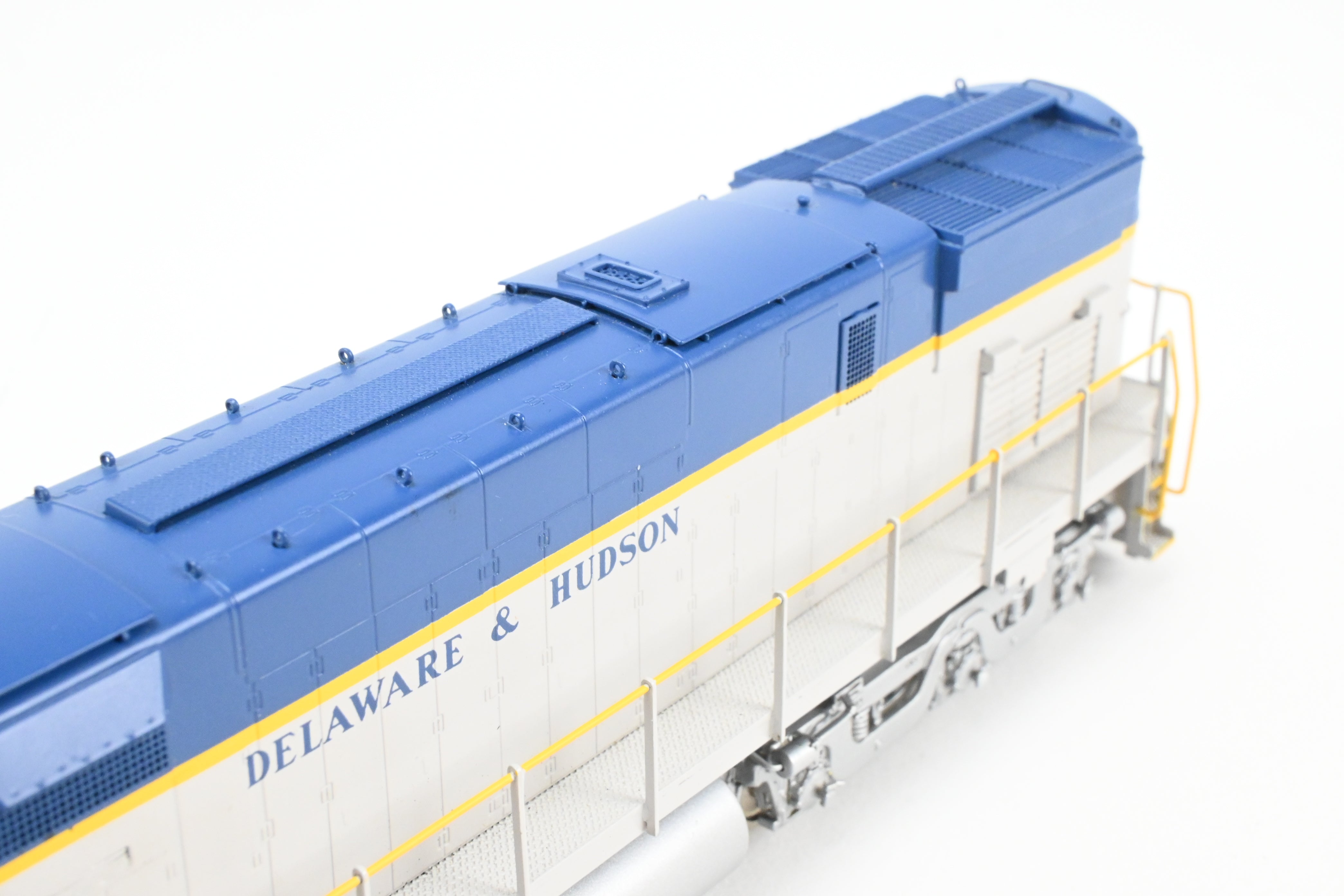 HO Scale Brass Model of Delaware and Hudson C - 628 FP Locomotive in Blue/Grey Scheme by HO Brass Oriental Limited and Challenger Imports