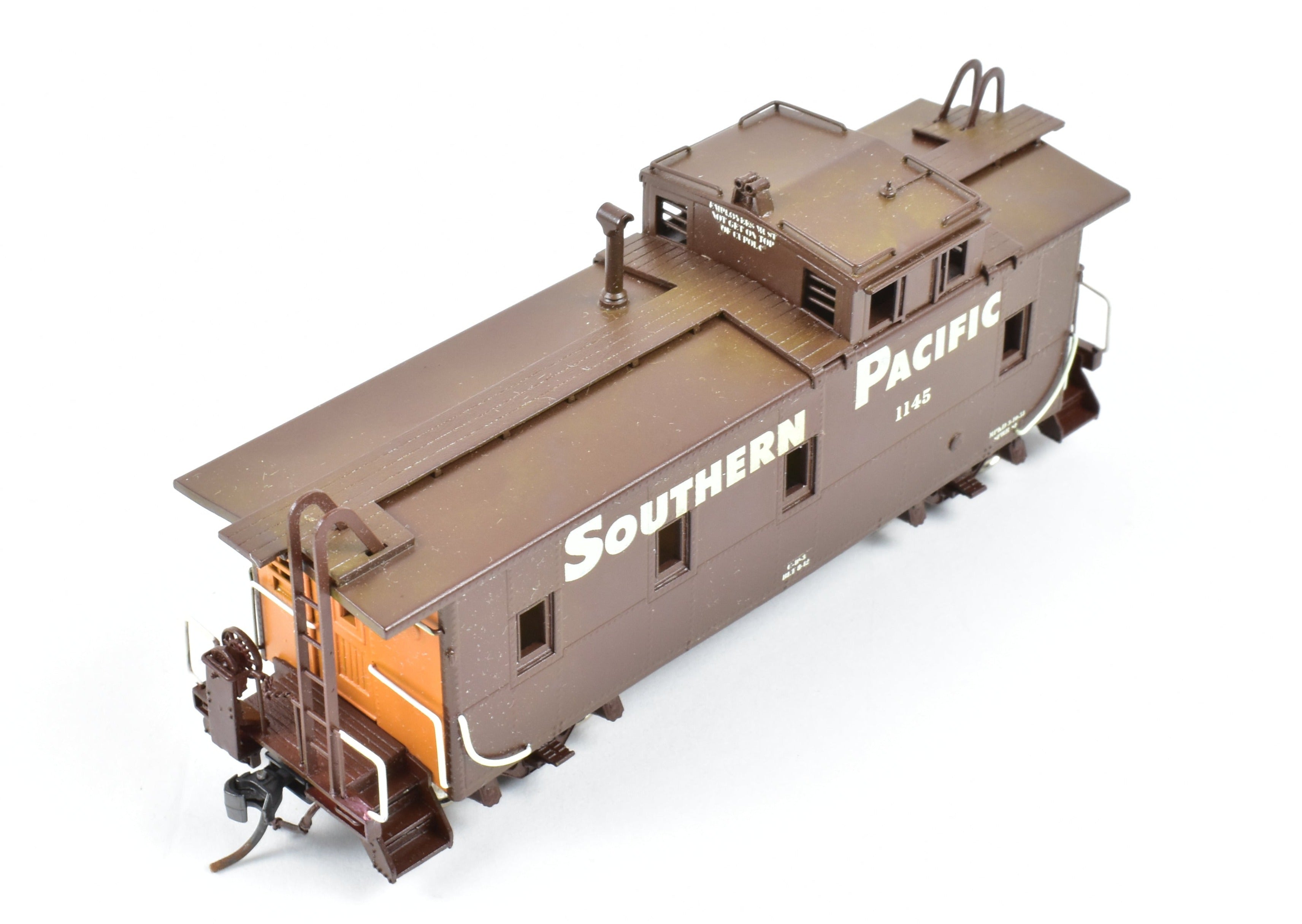 HO Scale Brass Pacific Fast Mail (PFM) SKI SP - Southern Pacific Modern Era C - 40 - 3 Steel Caboose Model Factory Painted with Road Number 1145