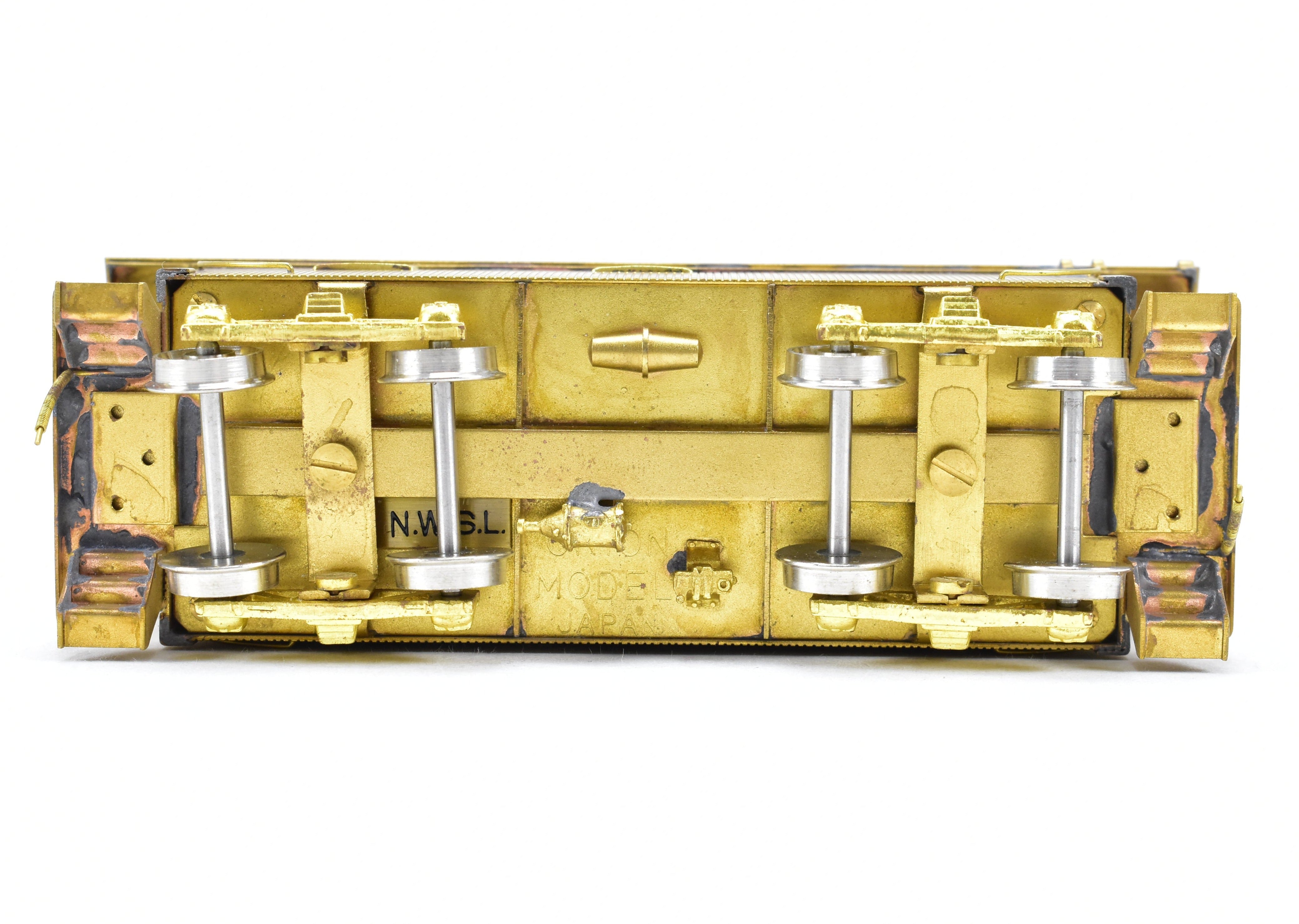HO Brass Northwest Short Line & Northern Pacific 1700 Series Wood Caboose Model