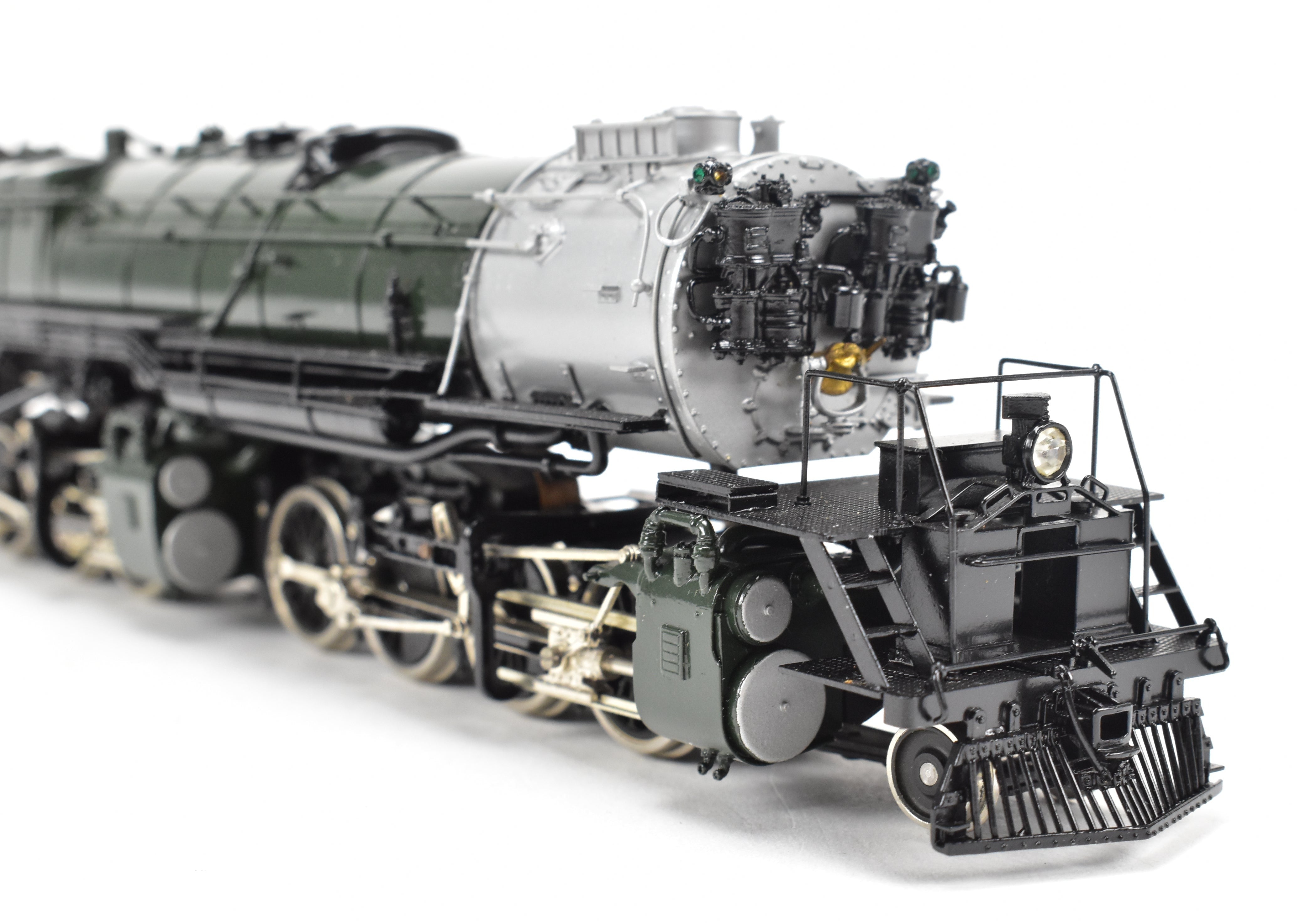 1980 HO Brass PFM - Tenshodo Great Northern 2-8-8-2 Class R-2 FP No. 2044 Model
