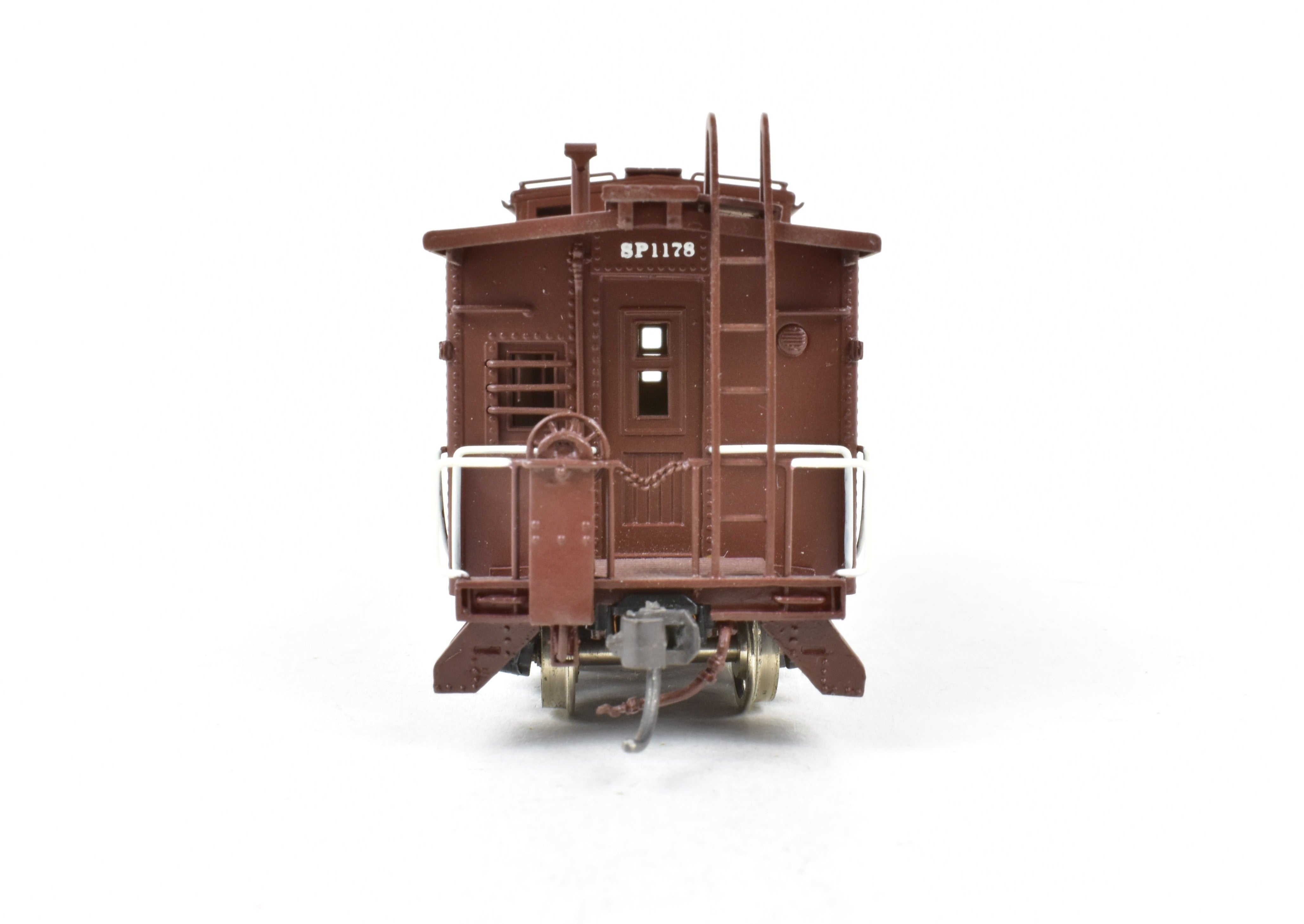 HO Scale Brass Pacific Fast Mail (PFM) - SKI SP Southern Pacific Steam Era C - 40 - 3 Steel Caboose Factory Painted with Road Number 1178 Model