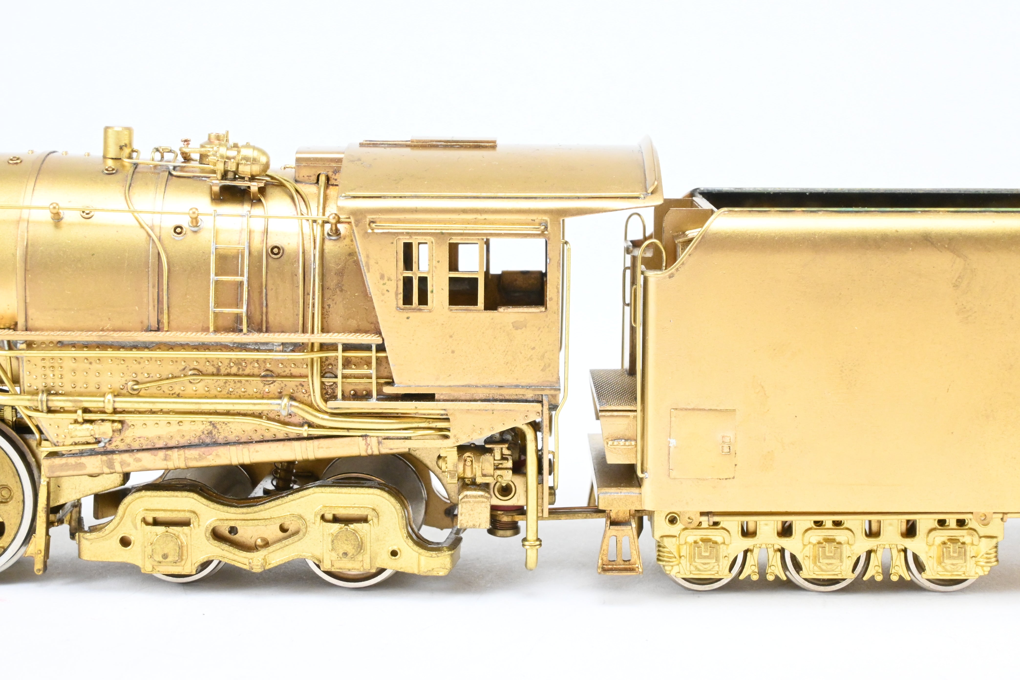 HO Scale Brass PFM Model Train - Fujiyama - Chicago & North Western Class H - 1 4 - 8 - 4 Steam Locomotive with ReBoxx Replacement Box