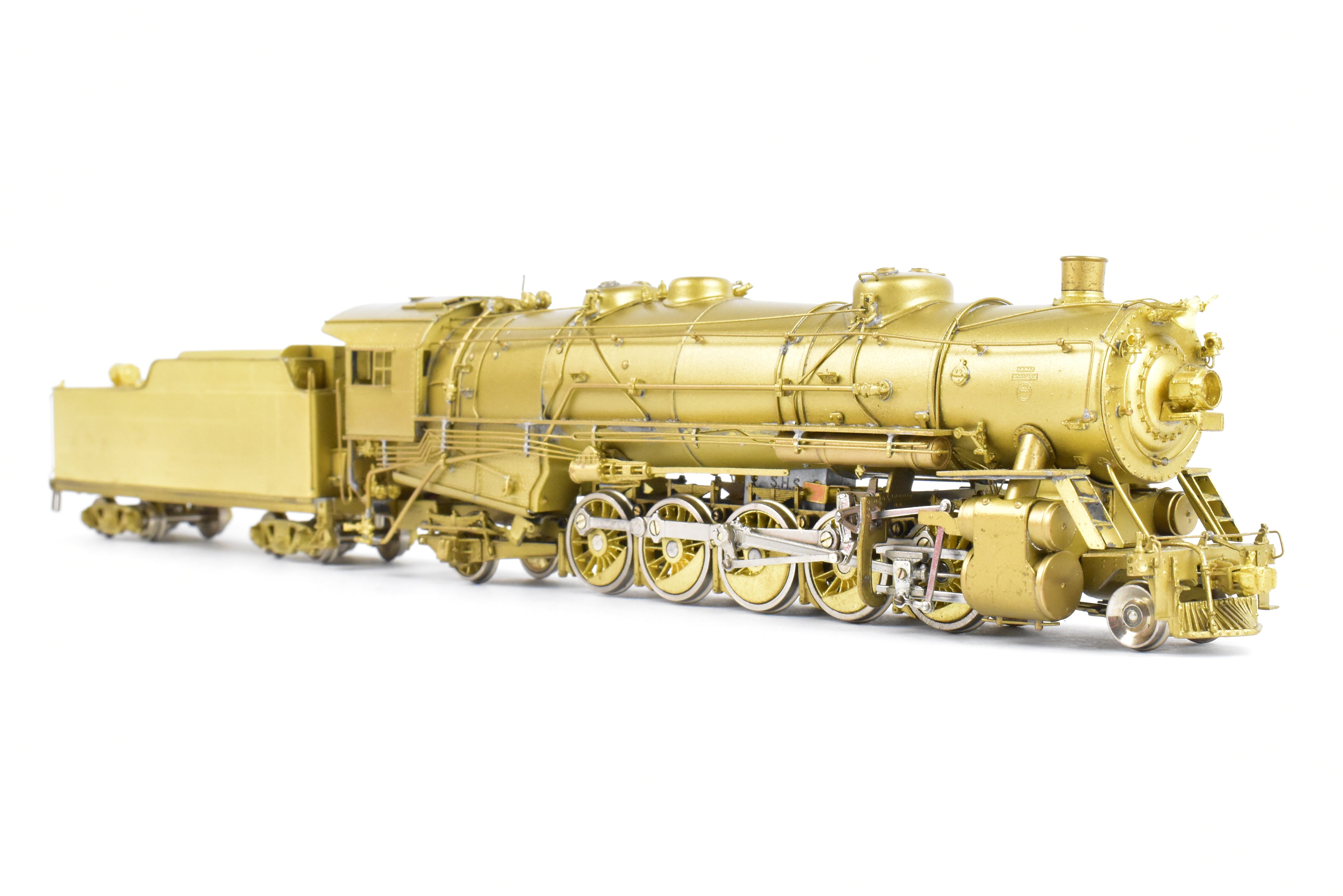 High - Quality HO Scale Brass Key Imports Model of United States Railway Administration (USRA) Various Roads Heavy 2 - 10 - 2 Steam Locomotive