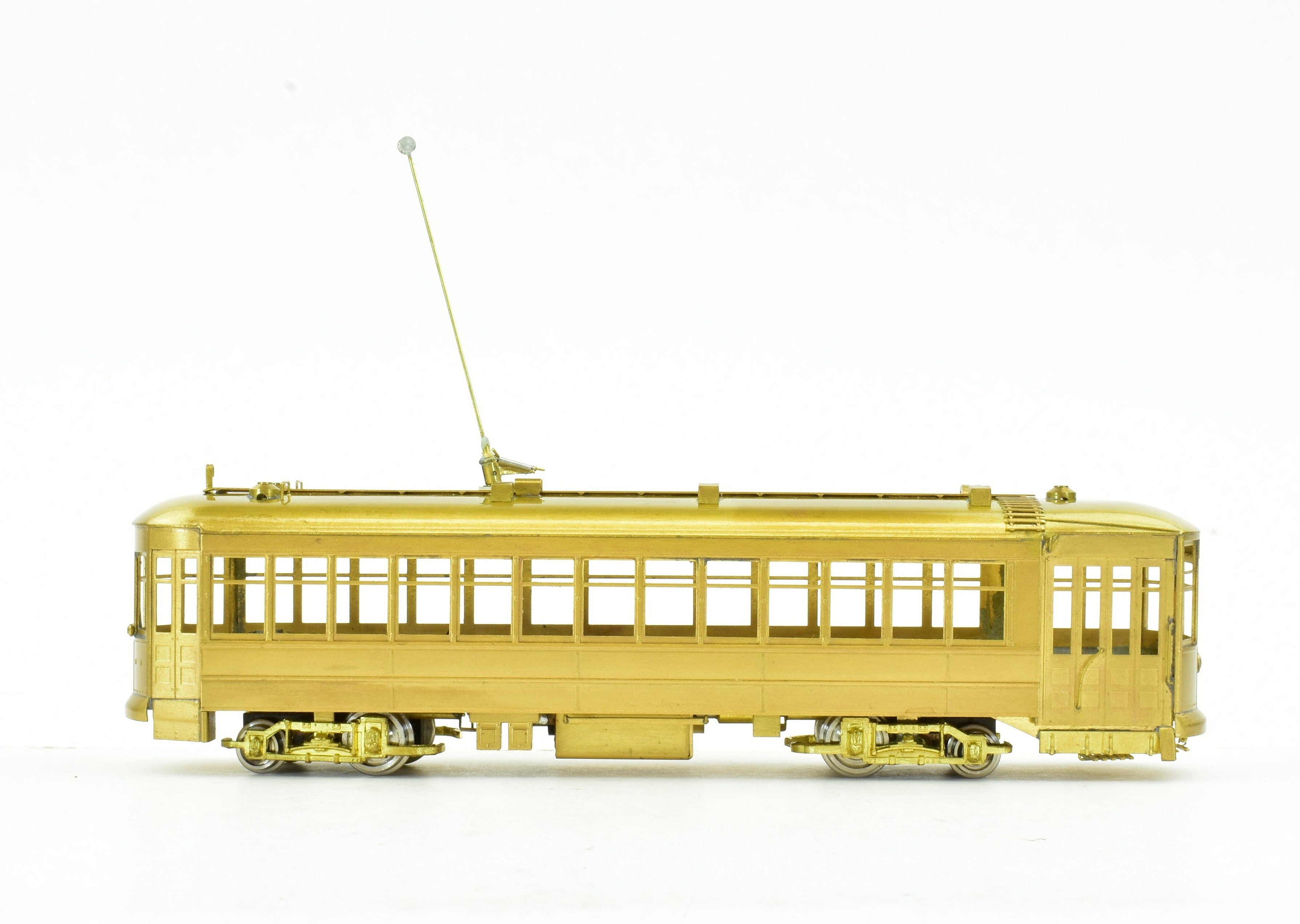 HO Scale Brass Model Train - MTS Imports CSL Chicago Surface Lines 5703 - 5827 Nearside Car for Model Railroading Enthusiasts