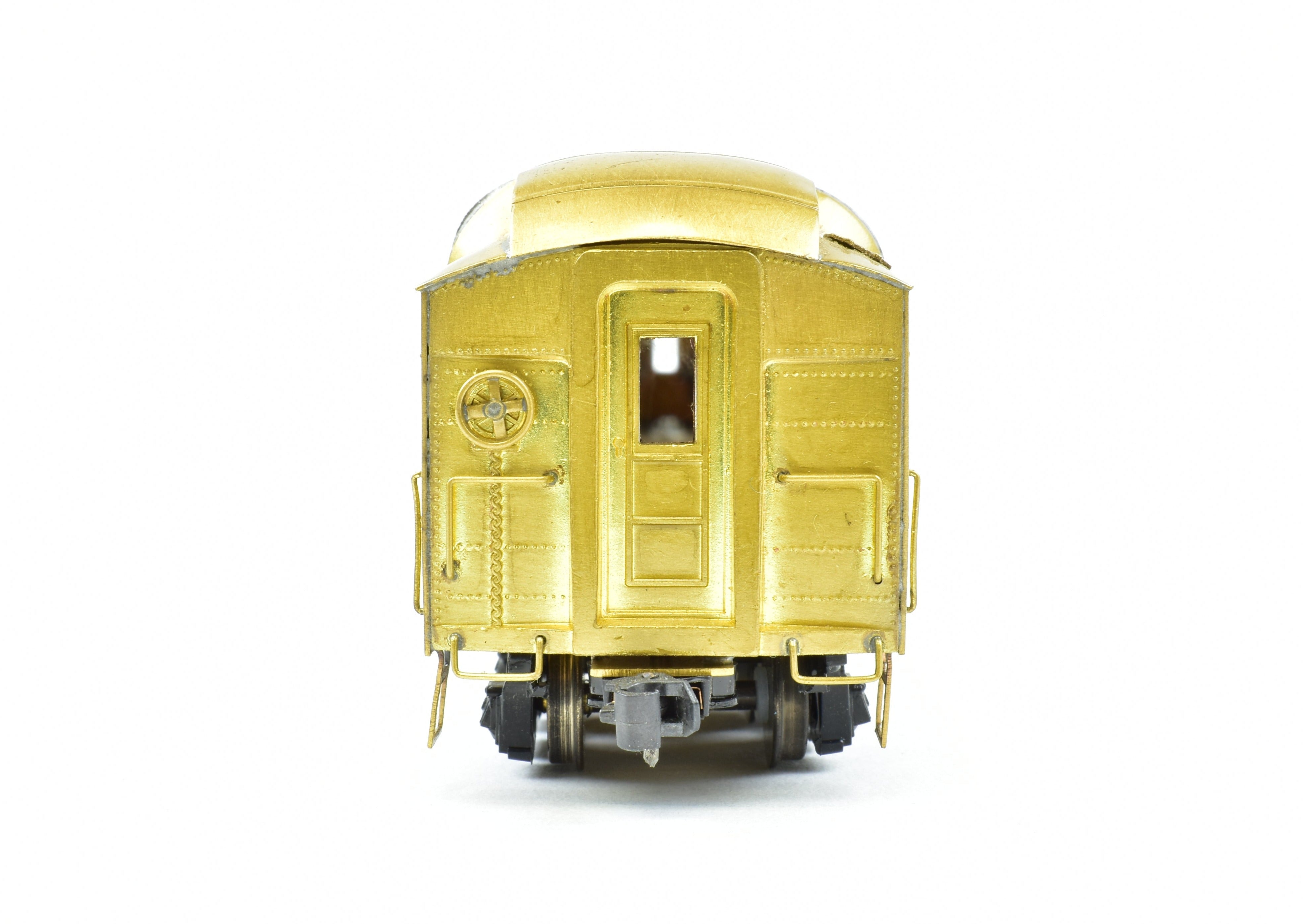 HO Scale Brass Lambert Heavyweight Diner with Central Valley Metal-Wheel Trucks