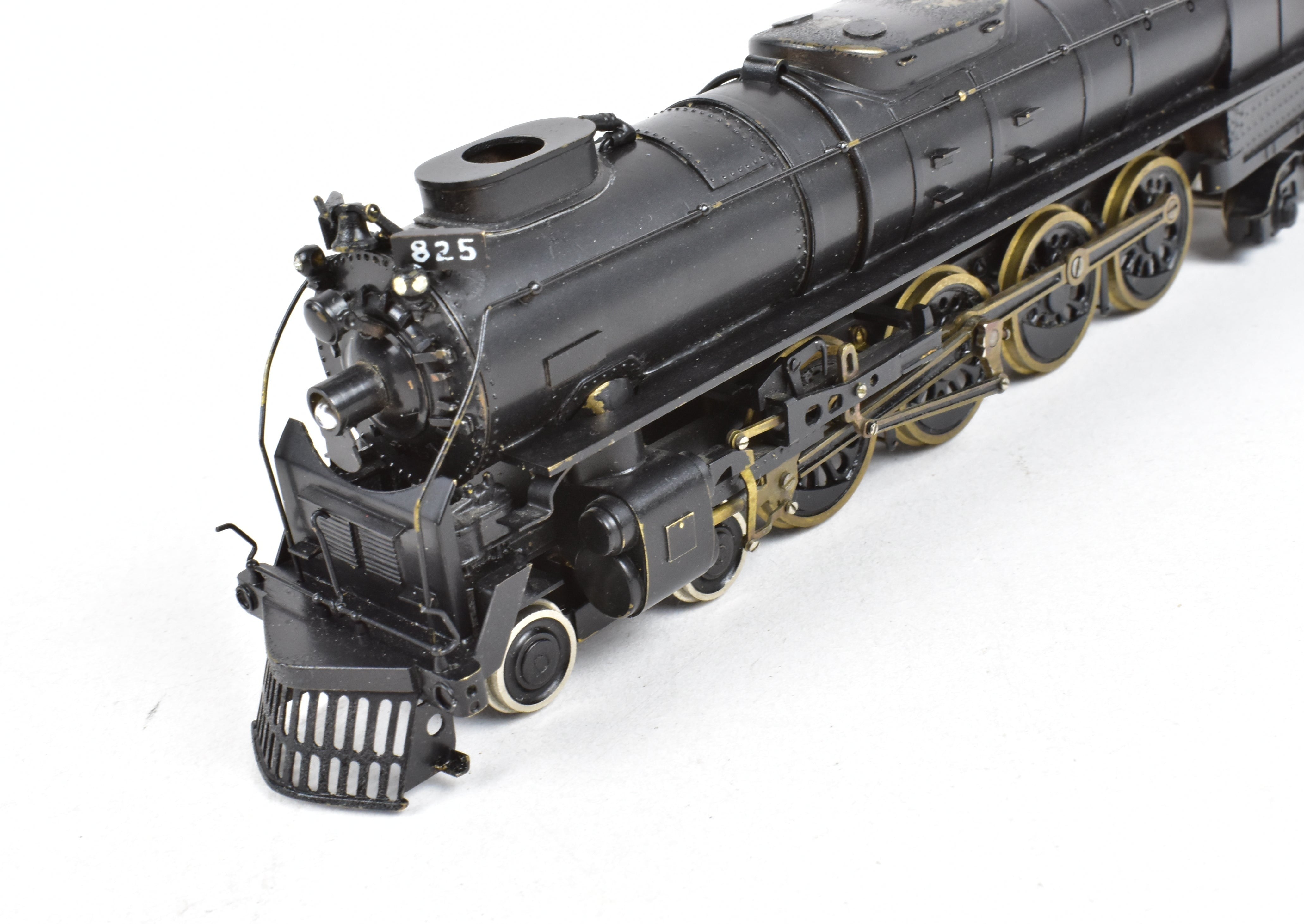 Handmade HO Scale Brass Pacific Fast Mail Model Train - Union Pacific 4-8-4 FEF-2, Painted Black, Mid-1950s, One of Three Limited Edition