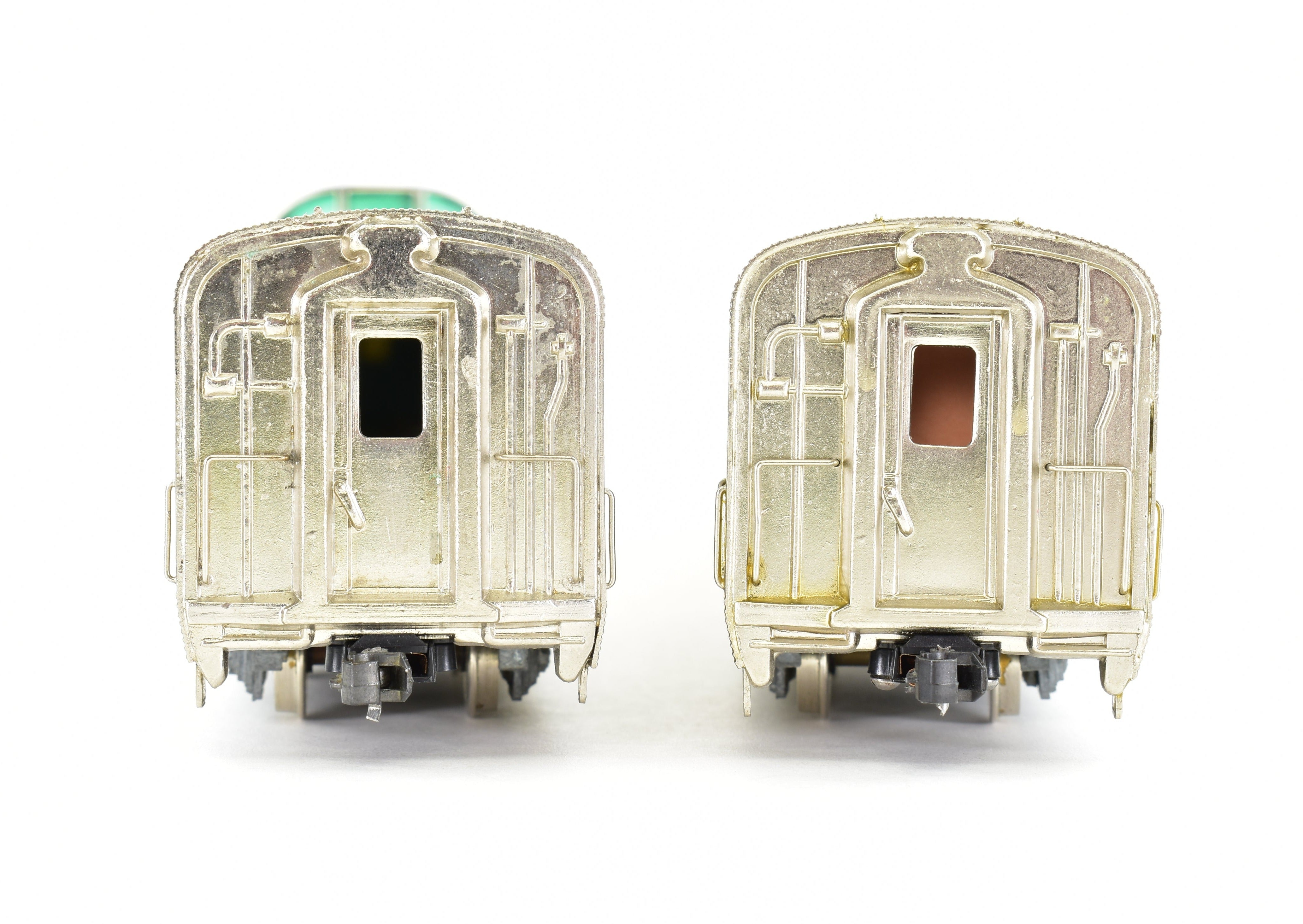 HO Scale Brass Nickel Plate Products (NPP) CB&Q - Burlington Route WP & D&RGW California Zephyr Vista Dome Open Section Sleeper Train Set Model