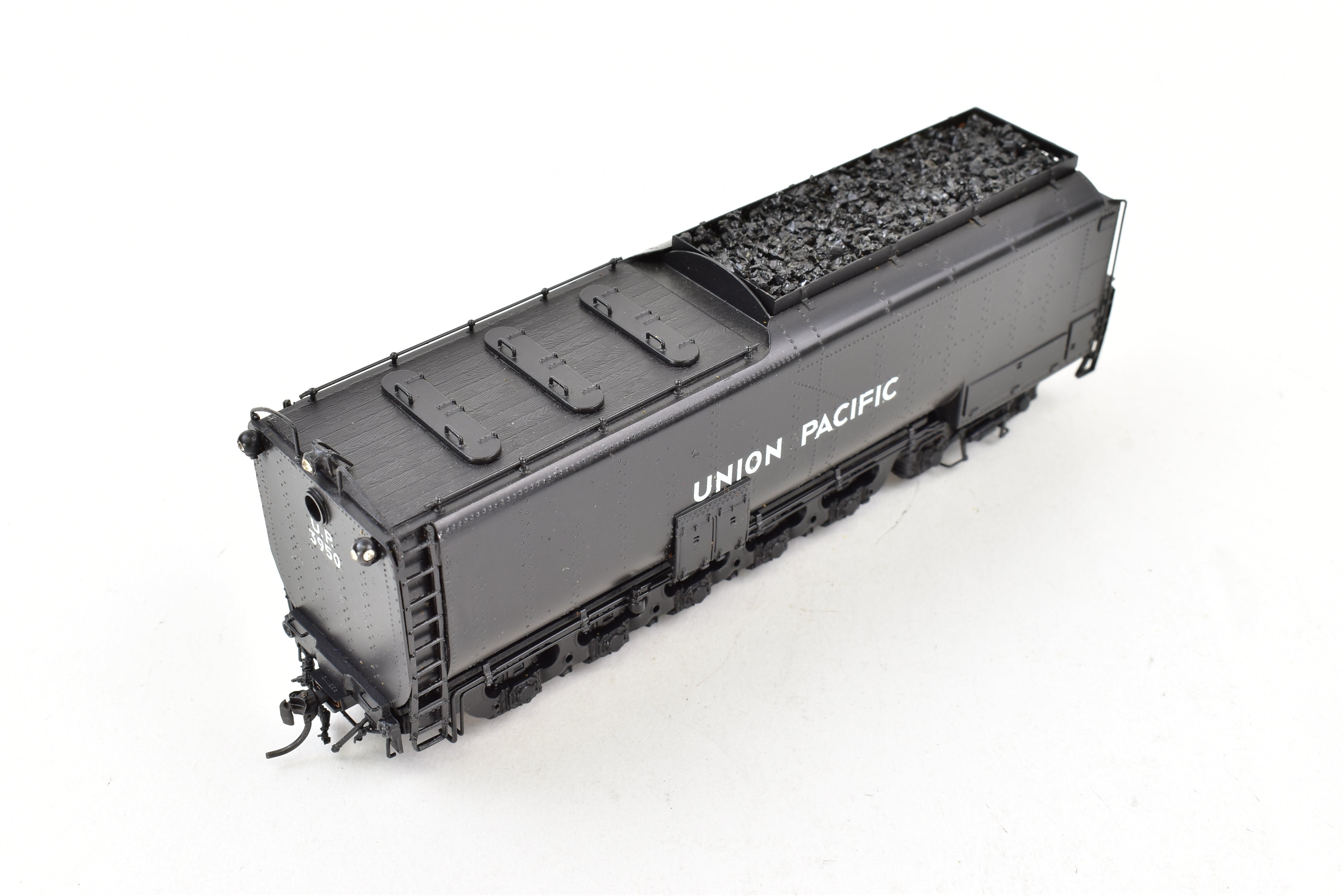 High - Quality HO Scale Brass PFM - Tenshodo Union Pacific 4 - 6 - 6 - 4 Challenger FP Model Train No. 3950
