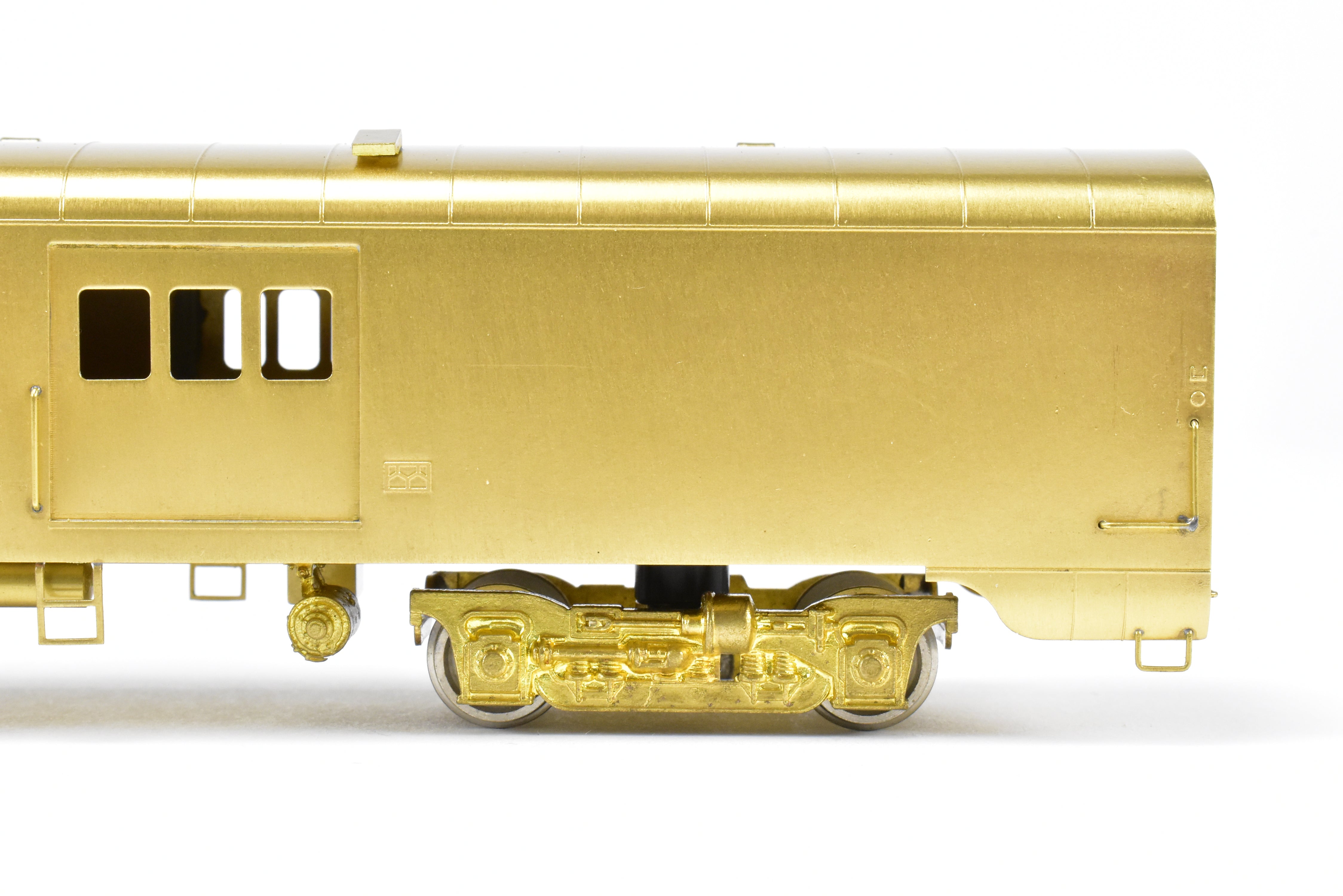 HO Brass Oriental NP Northern Pacific North Coast Limited Water Baggage Car #400, No Skirts