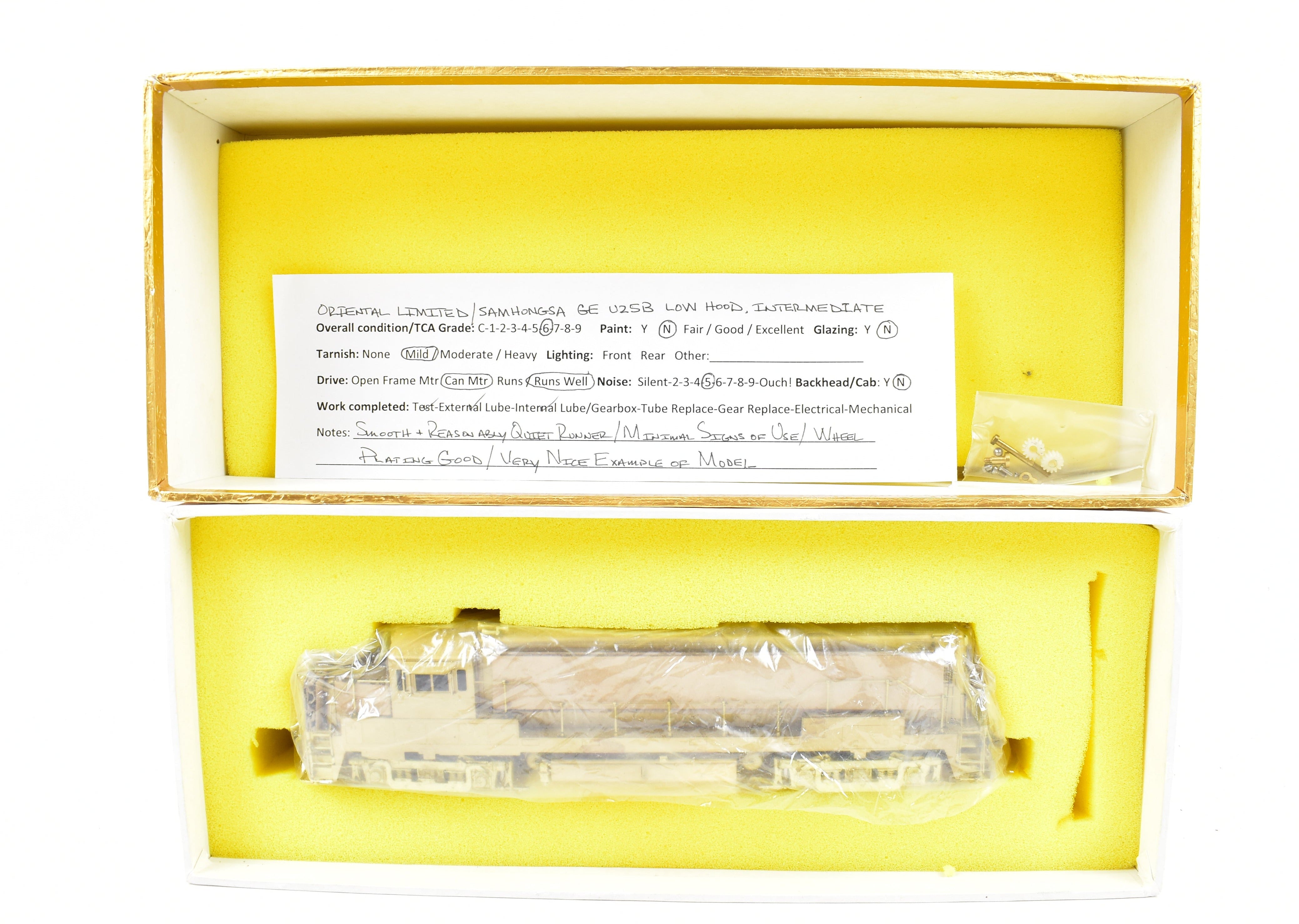 High - Quality HO Scale Brass Model of GE U - 25B 2500 HP Low Hood Intermediate Locomotive from Oriental Limited for Various Railroads