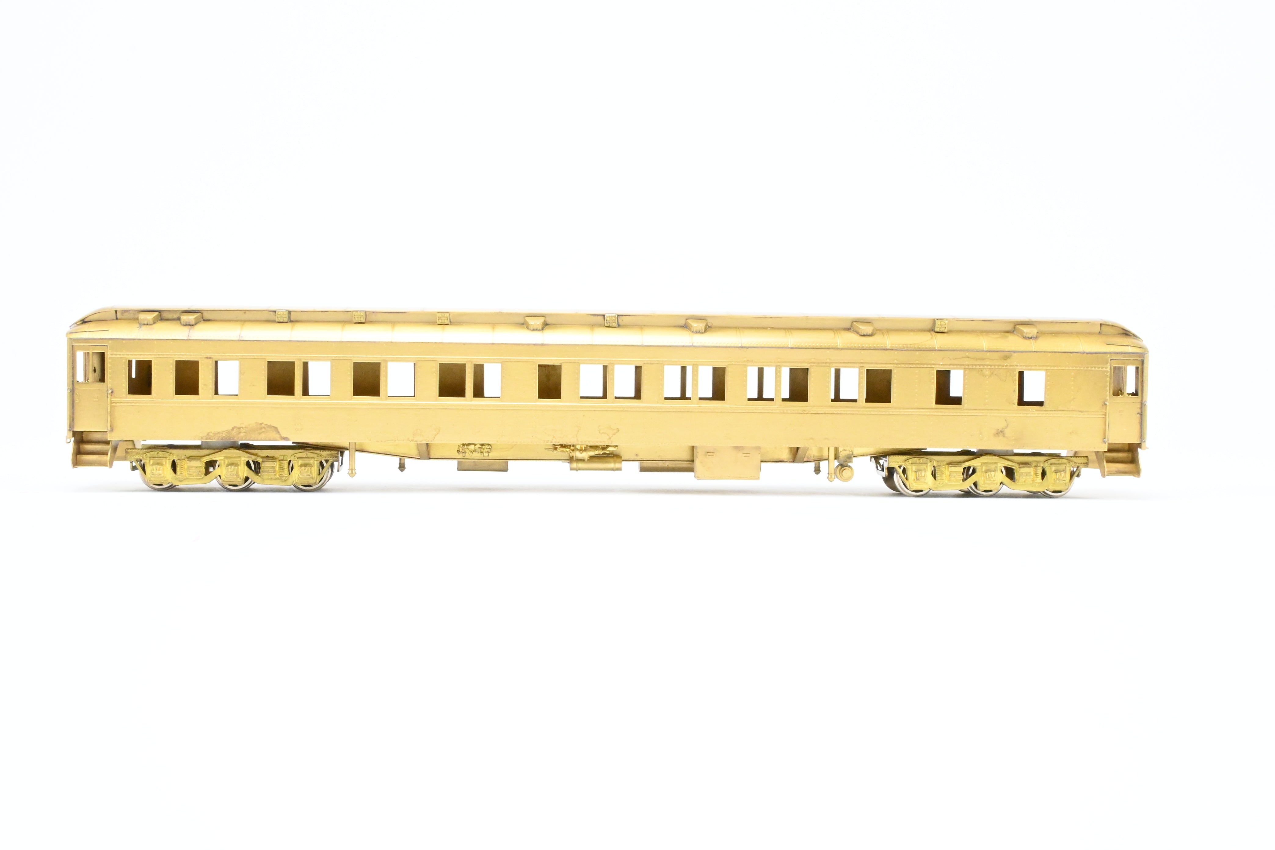 HO Scale Brass Soho Royal Oak Non - Air - Conditioned 8 - Section 1 Drawing Room 2 Compartment HW Sleeper Model for Various US Railroads