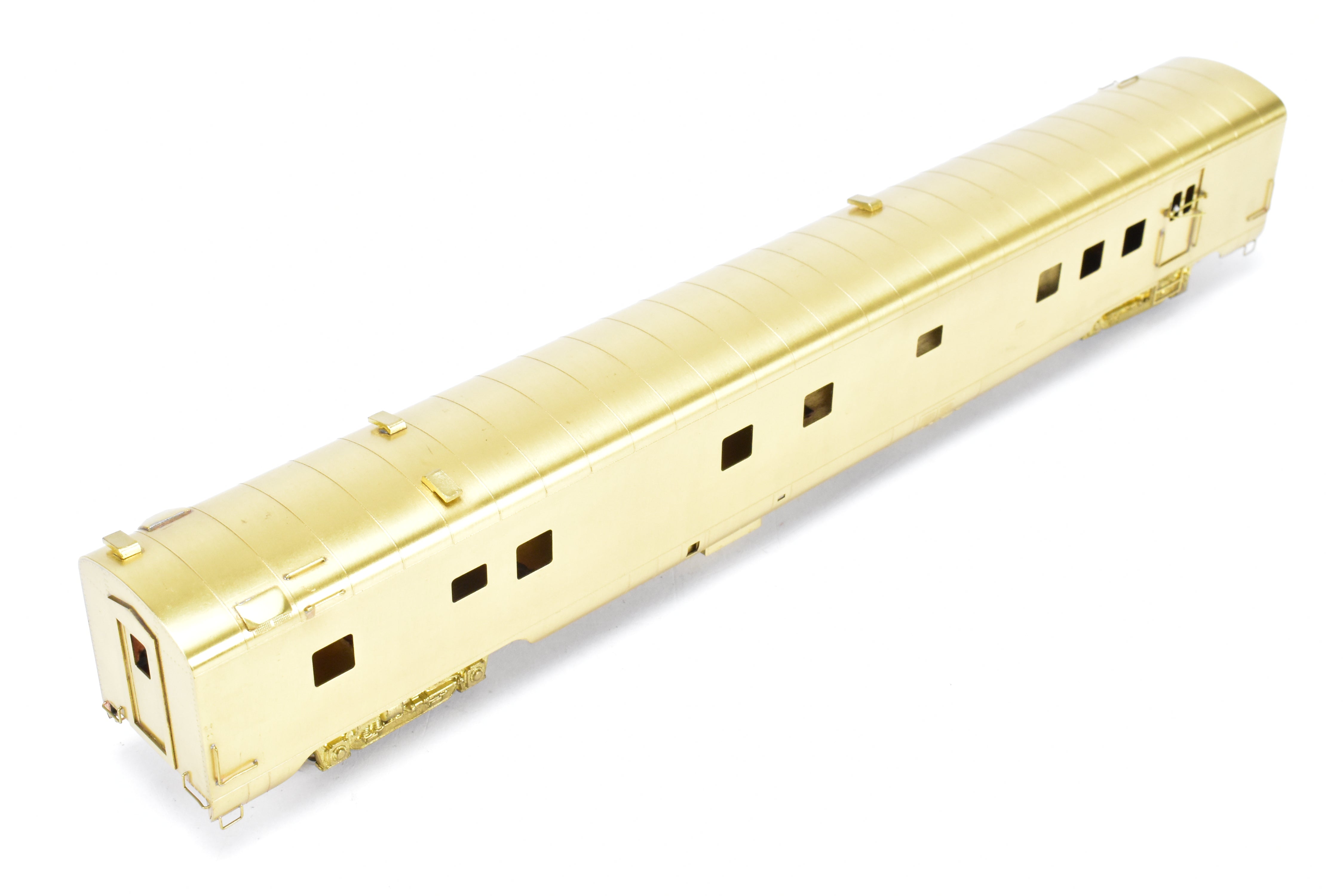 HO Scale Brass Model of Oriental Limited NP - Northern Pacific North Coast Limited Mail - Dormitory Car #425 with Skirts