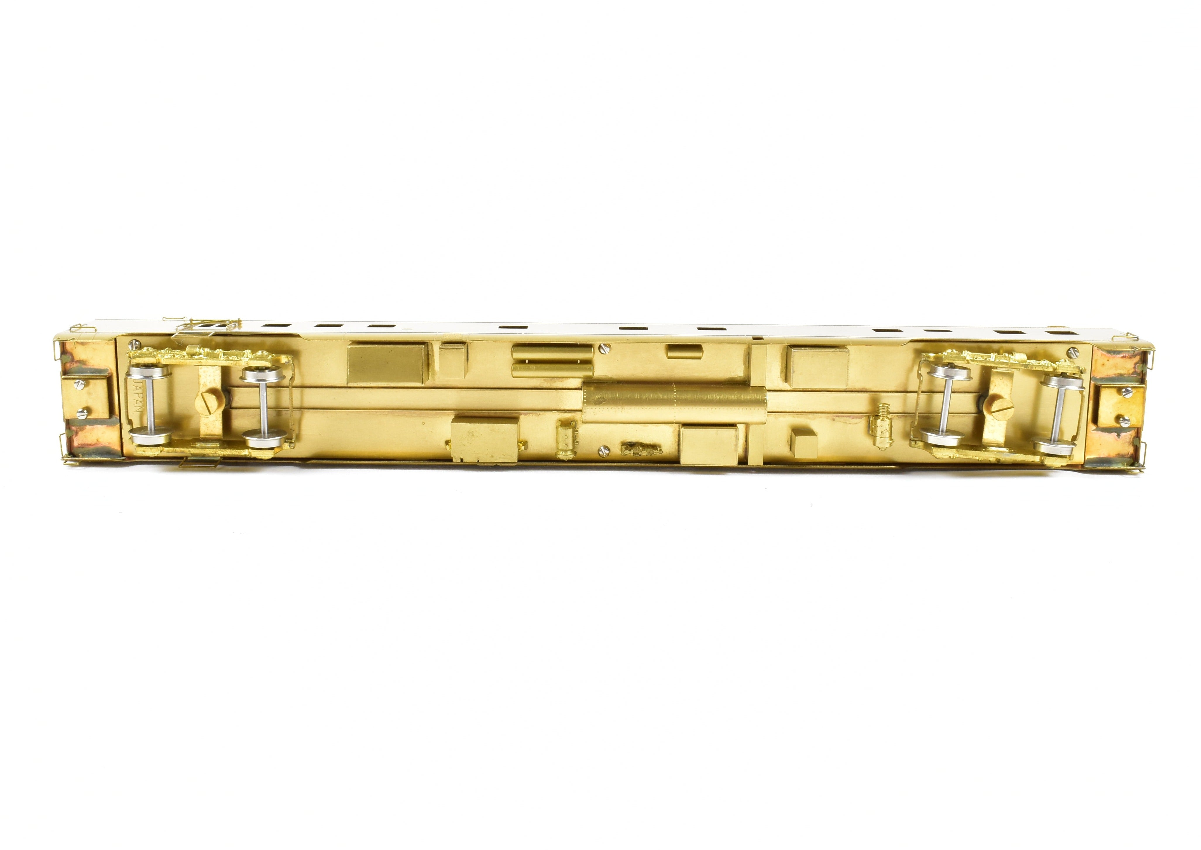 HO Scale Brass Model of the Oriental Limited's Northern Pacific North Coast Limited Mail - Dormitory Car #425 with Skirts