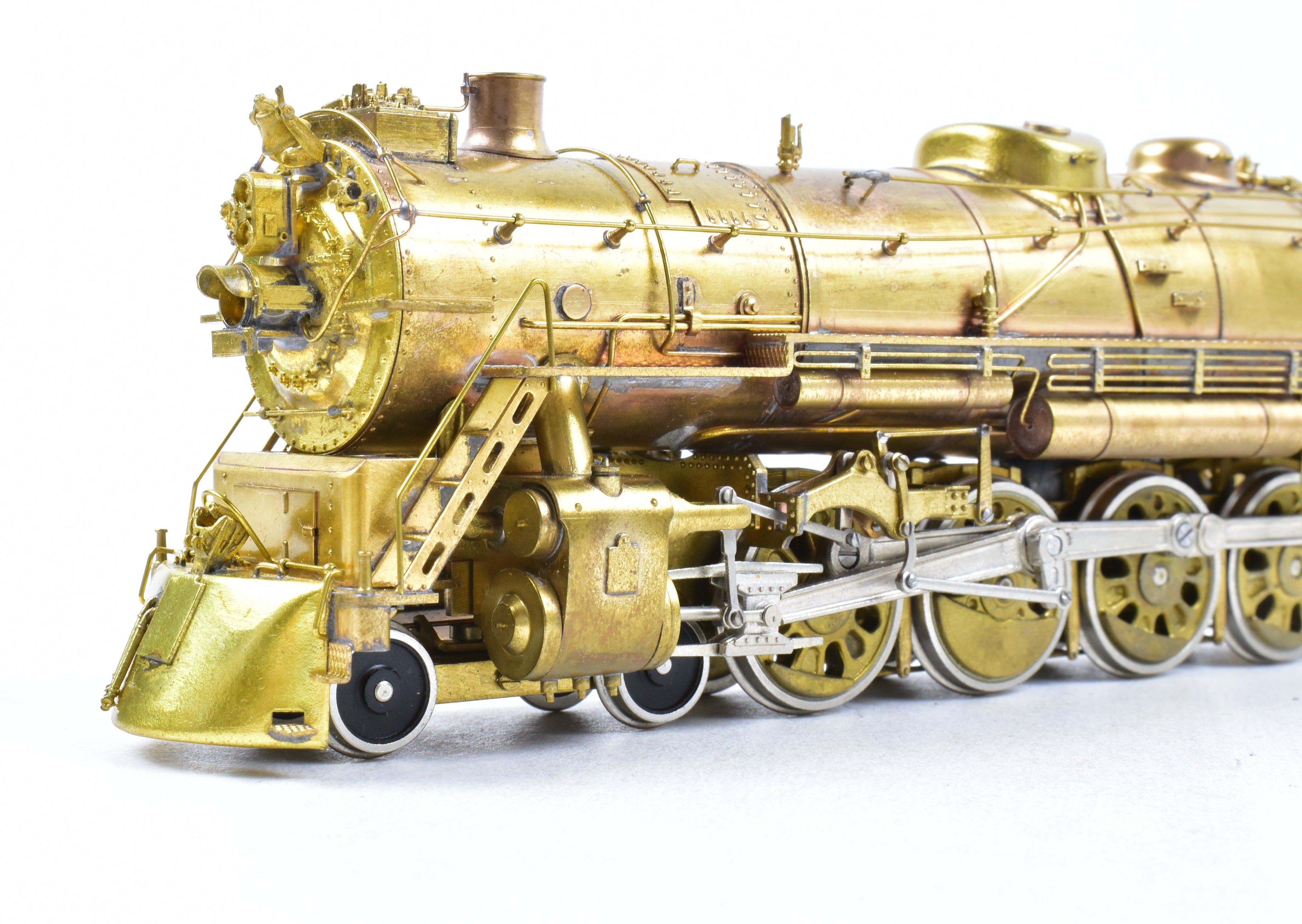 High - Quality HO Scale Brass Pacific Fast Mail (PFM) Model Train - Toby CB&Q - Burlington Route 4 - 8 - 4 Class O - 5, 1963 Run Crown Edition