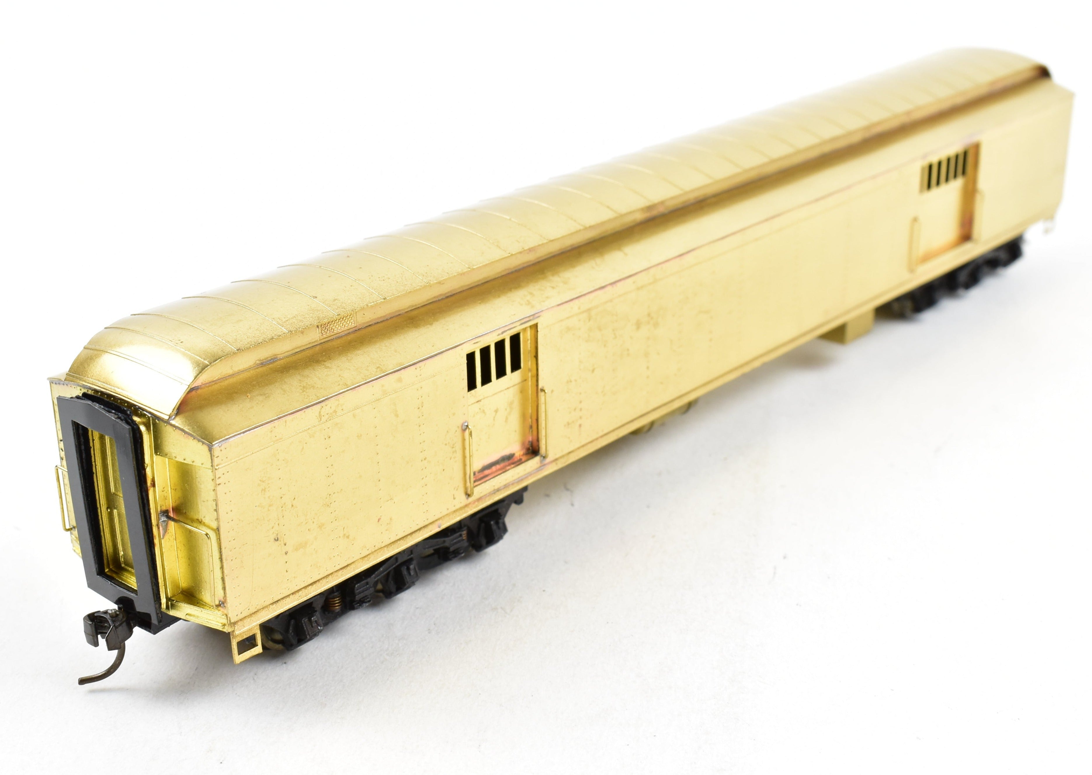 HO Scale Brass Lambert Model Train - Various Roads ATSF - Santa Fe Heavyweight Baggage Car with Central Valley Trucks