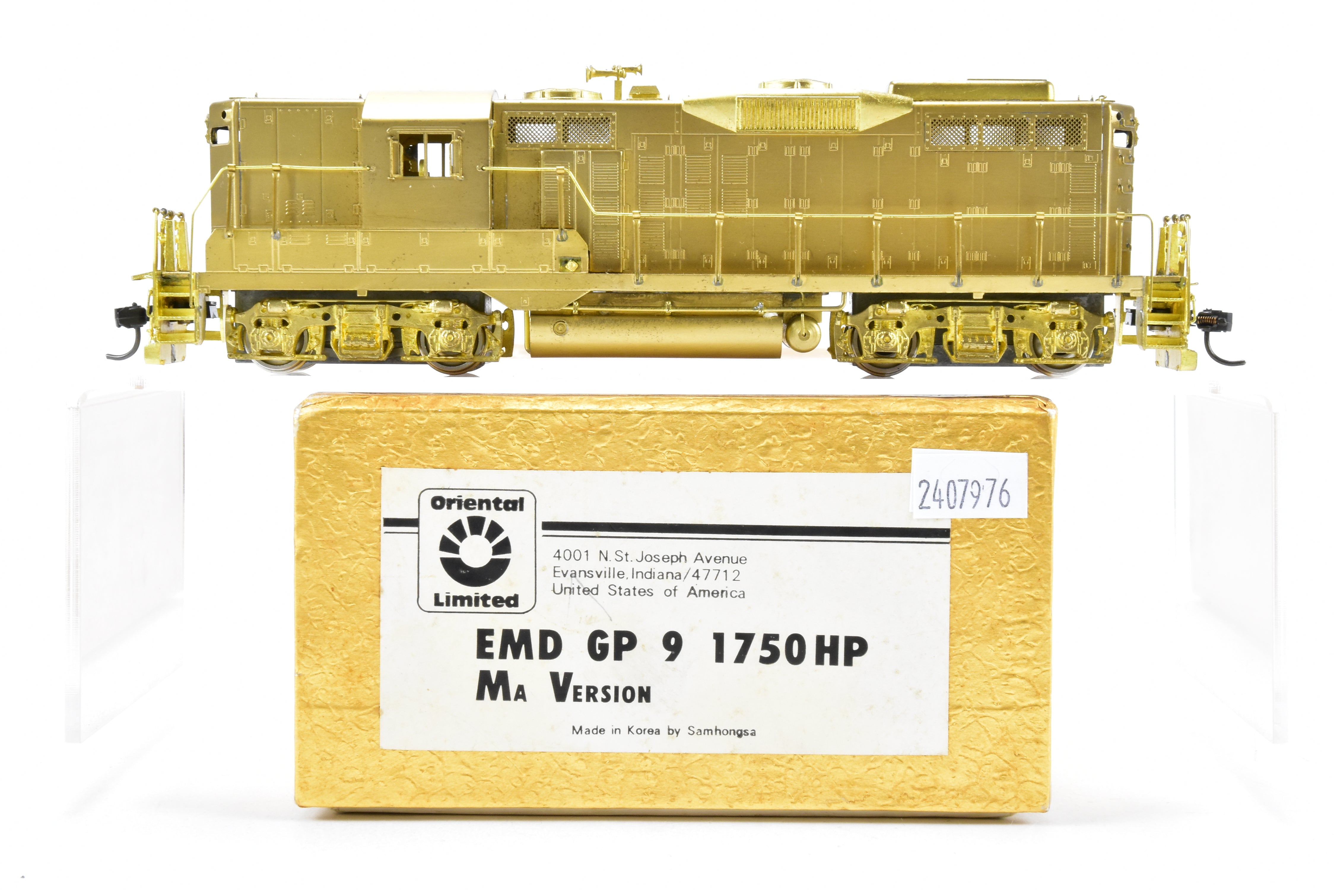 High - Quality HO Scale Brass Model of Oriental Limited Union Pacific EMD GP9 Locomotive with 1750 HP MA Version