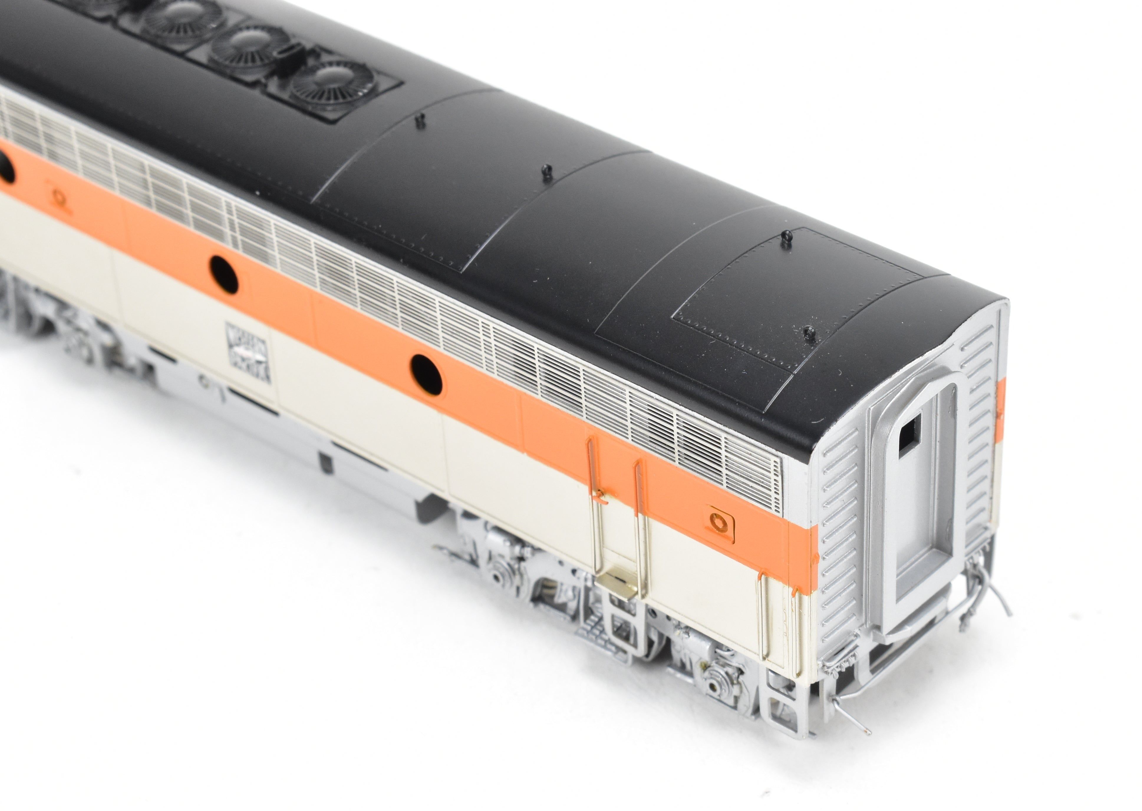 HO Scale Brass Oriental Limited Western Pacific EMD FP7A/F7B Passenger Locomotive Models