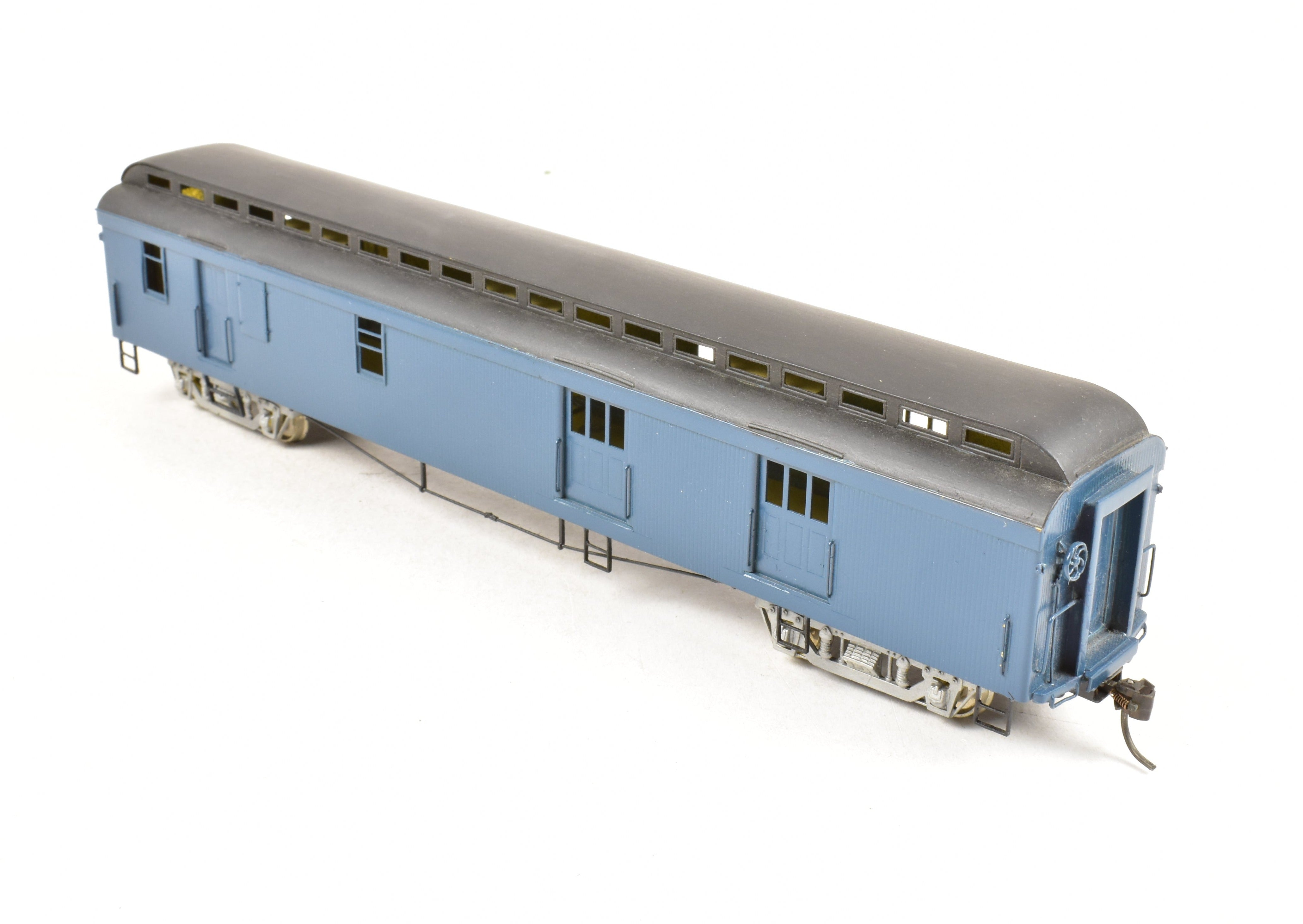HO Scale Brass Nickel Plate Products (NPP) New York Ontario & Western (NYO&W) Baggage Express RPO Car with Custom Blue Paint and Grey Roof, Hand - Painted Model
