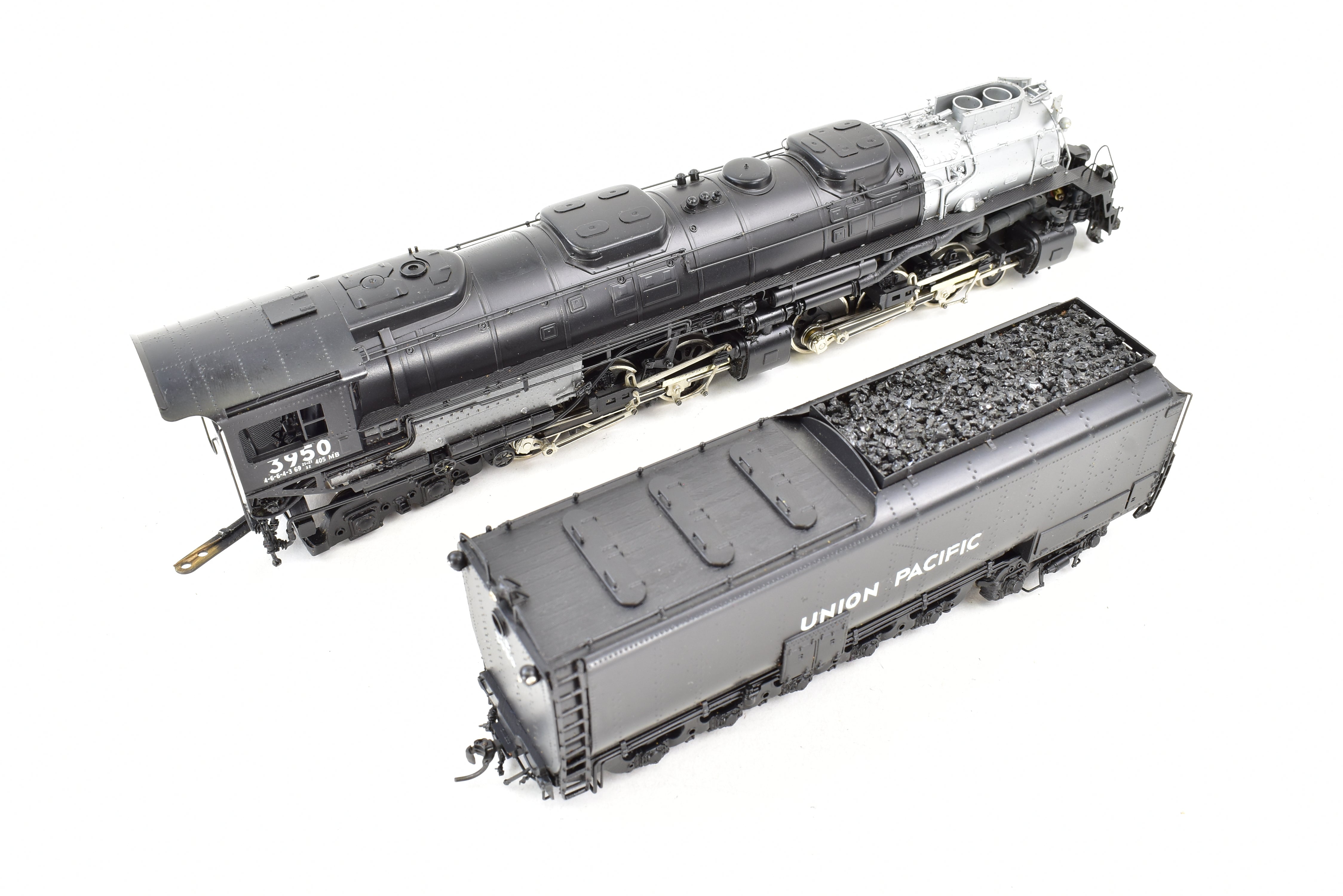 HO Scale Brass PFM - Tenshodo Union Pacific 4-6-6-4 Challenger 1975 Crown Steam Locomotive Model