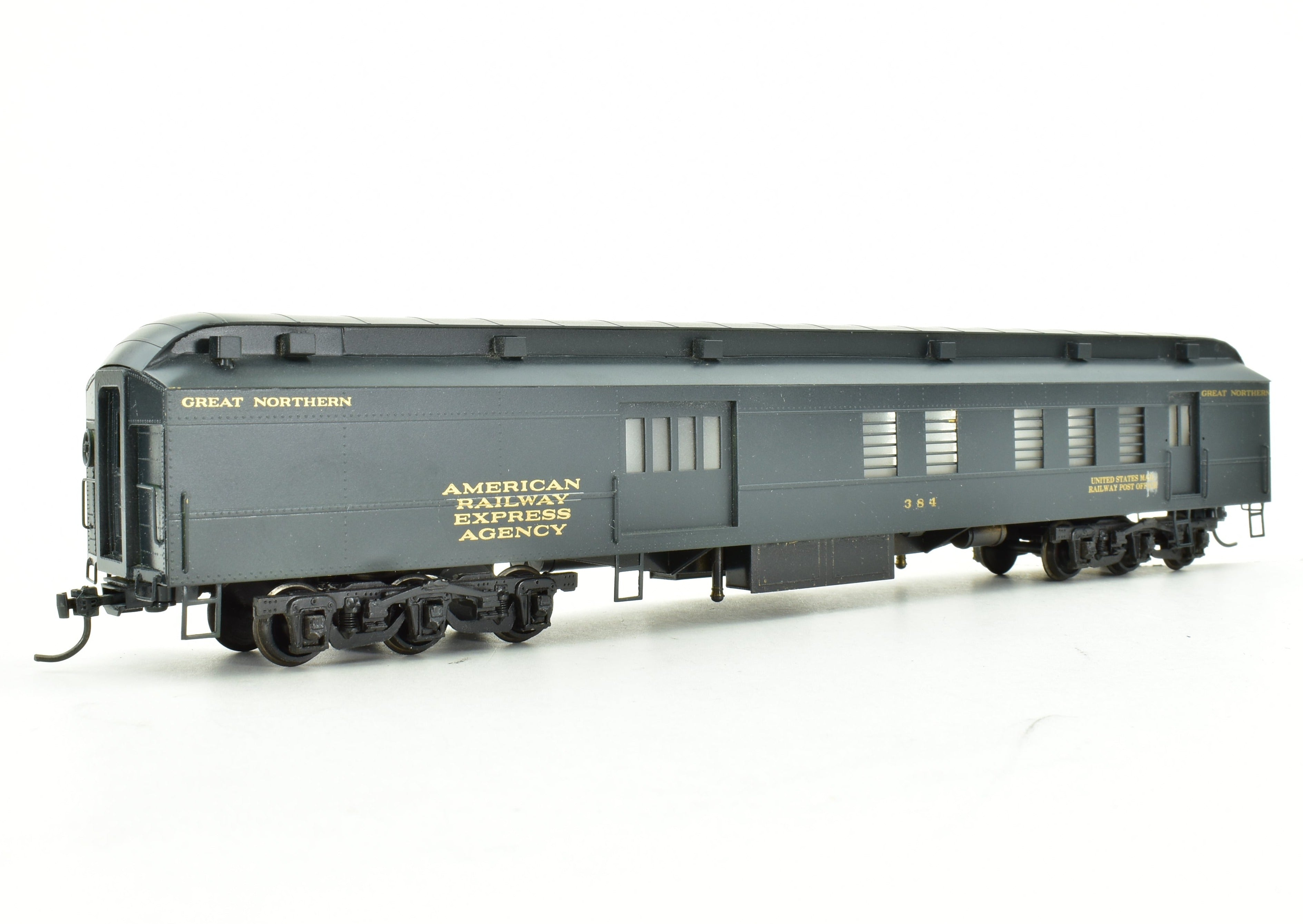HO Scale Brass Lambert Great Northern Heavyweight Combine Baggage RPO Model with Custom Painting