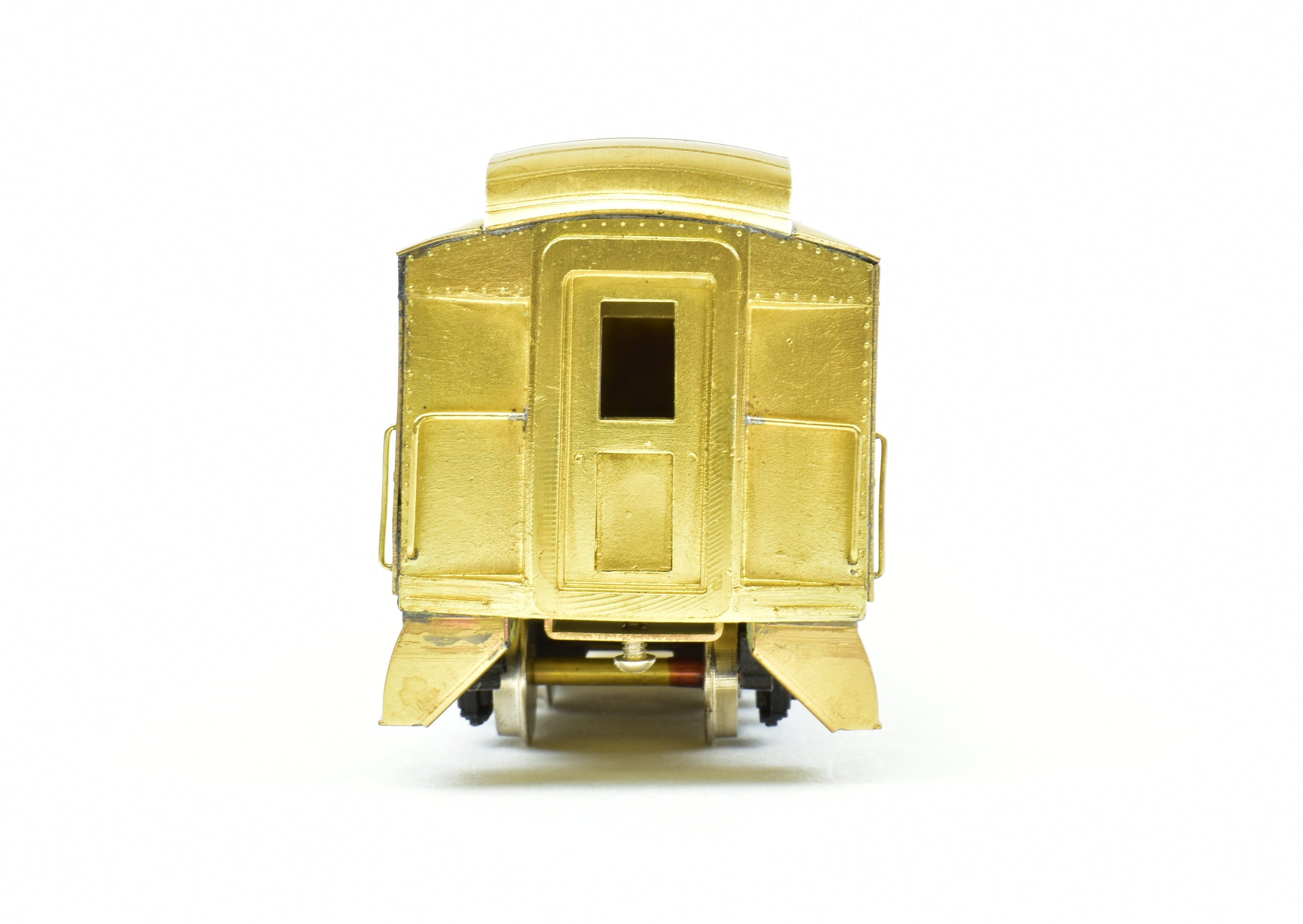 HO Scale Brass Lambert #850 ATSF - Santa Fe Heavyweight Combine Model with Central Valley Trucks for Model Train Enthusiasts
