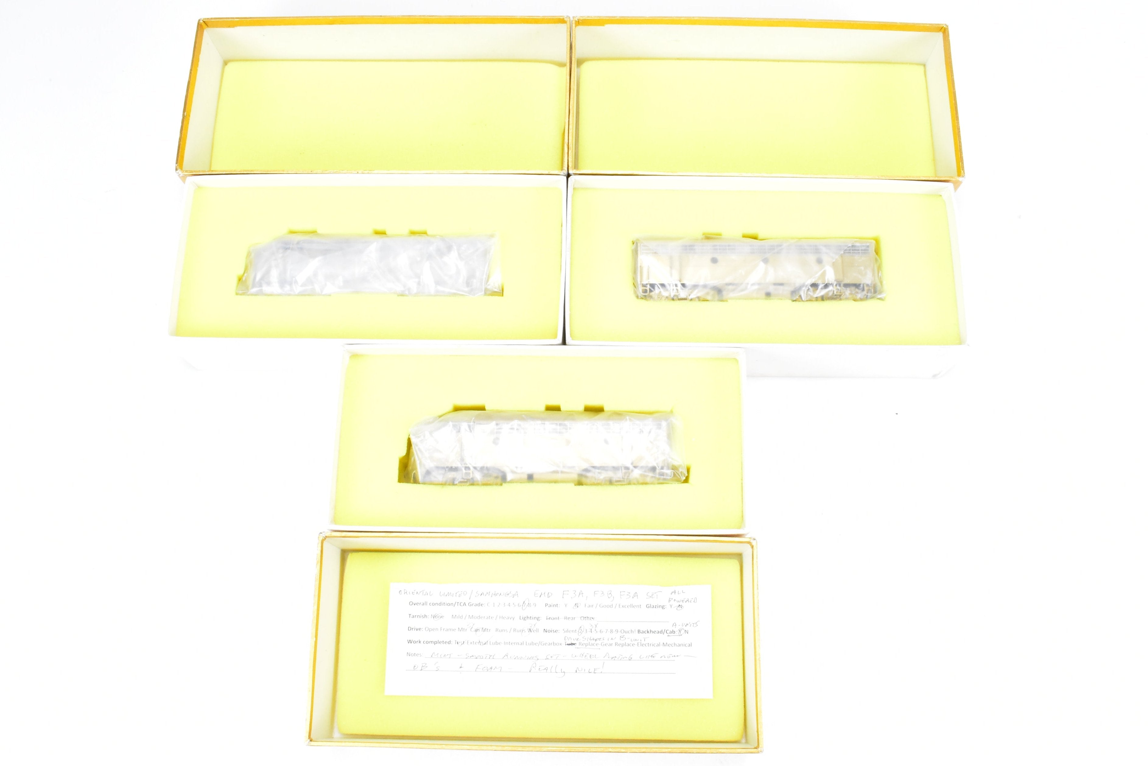 HO Scale Brass Oriental Limited Model Train Various Road EMD F3A/F3B/F3A Phase IV 1500 HP 3-Unit Set for Collectors