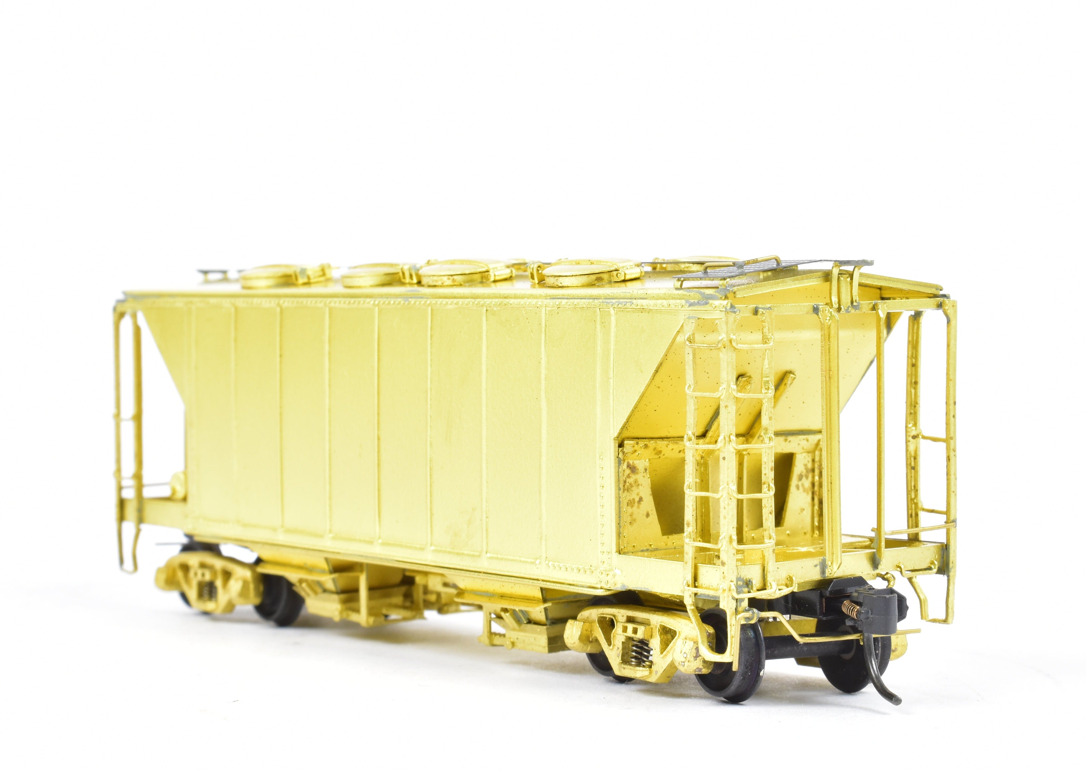 Rebuilt HO Brass 34' Covered Hopper with Round Hatches by Pecos River