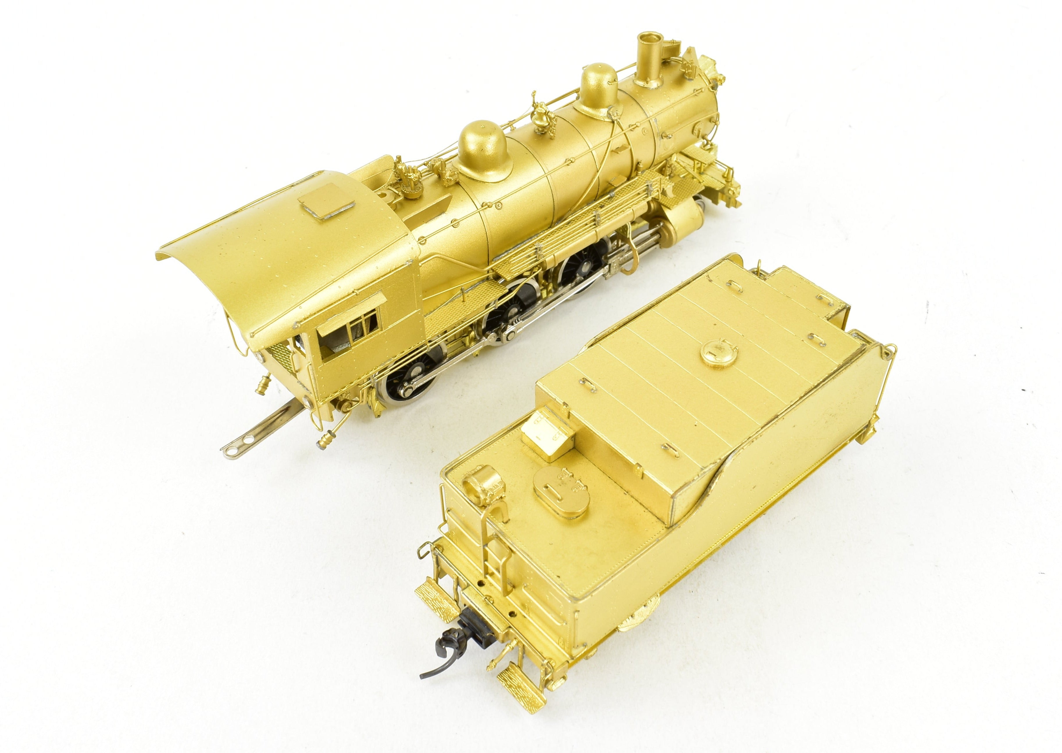 HO Scale Brass Pacific Fast Mail Model - Samhongsa NP - Northern Pacific S - 4 Class 4 - 6 - 0 Ten Wheeler Locomotive
