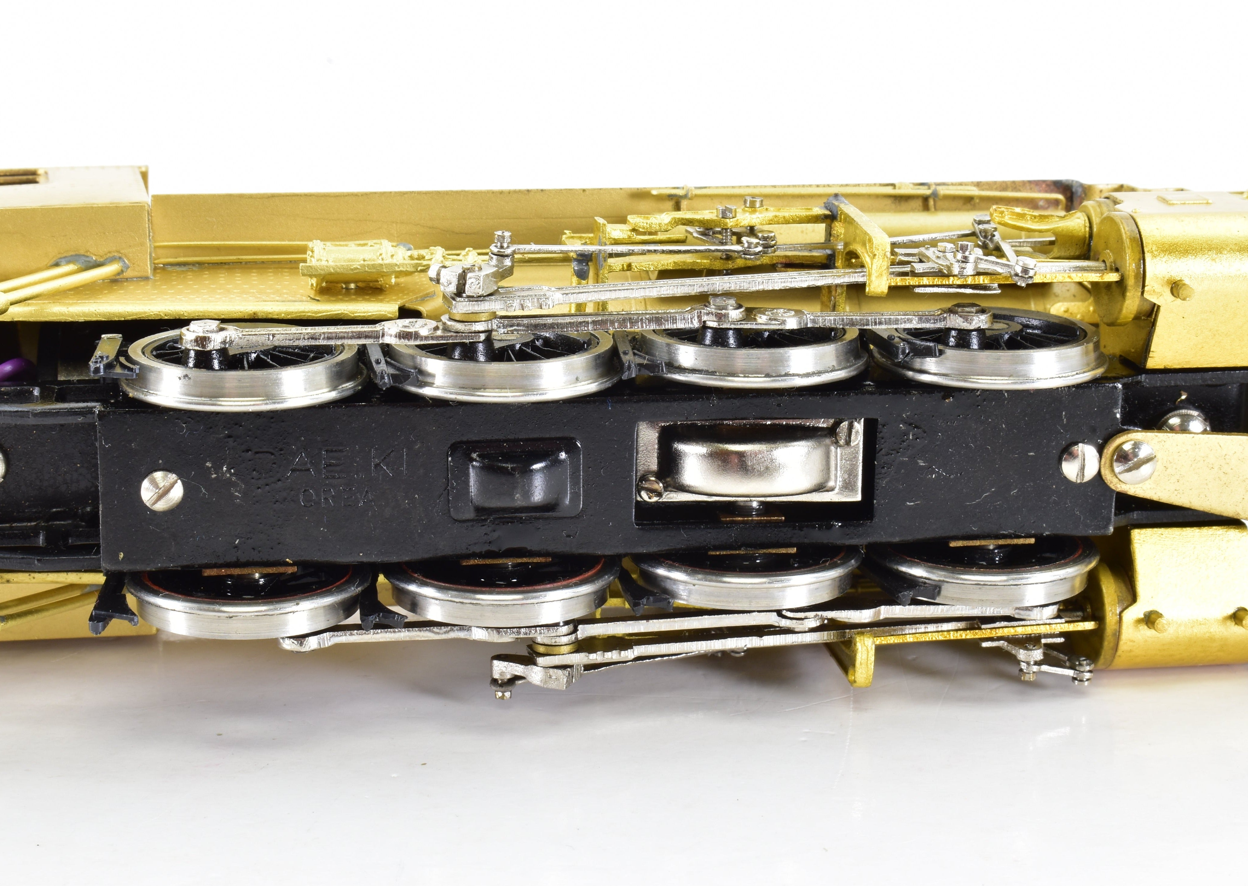 HO Scale Brass NPP NYO&W Class W-2 2-8-0 with Front-Mounted Air Pumps