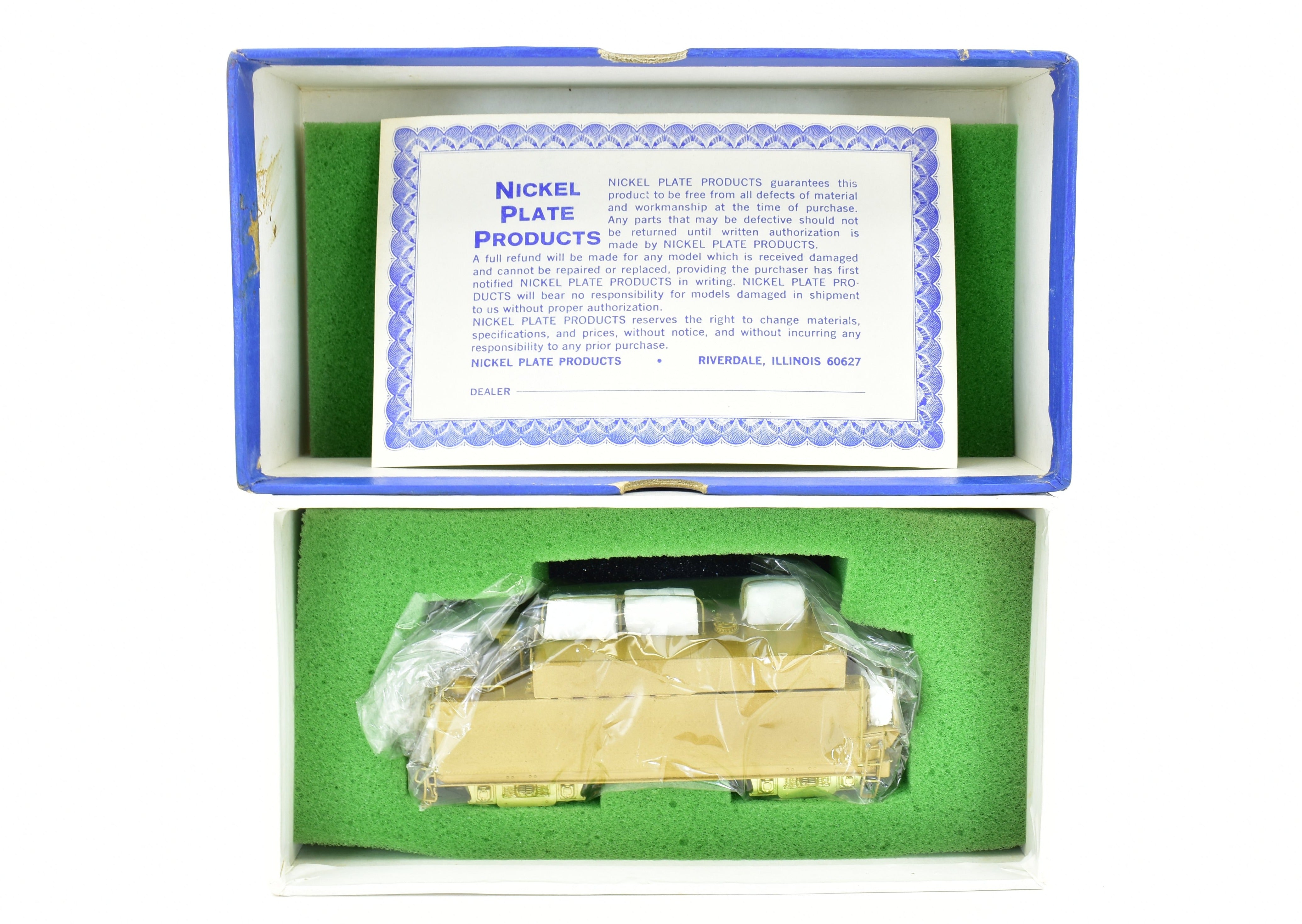 HO Scale Brass NPP Nickel - Plated Auxiliary Tender for CB&Q and C&S Routes