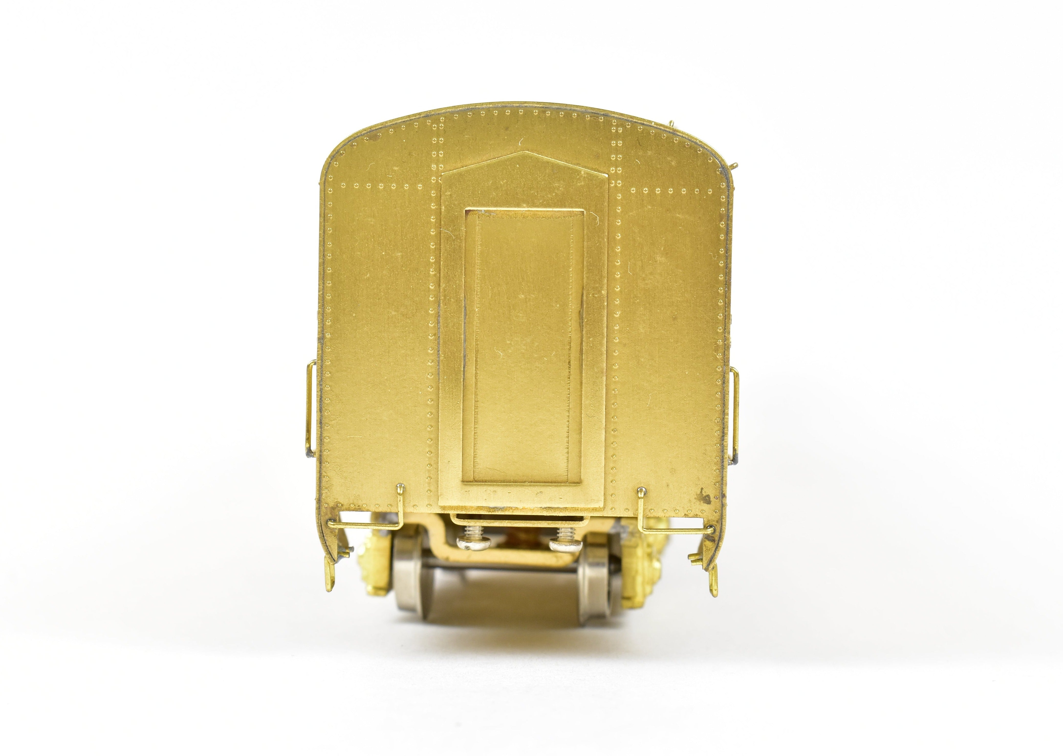 HO Scale Brass Oriental Limited Model of Northern Pacific North Coast Limited #400 Water Baggage Car with Skirts for Train Enthusiasts