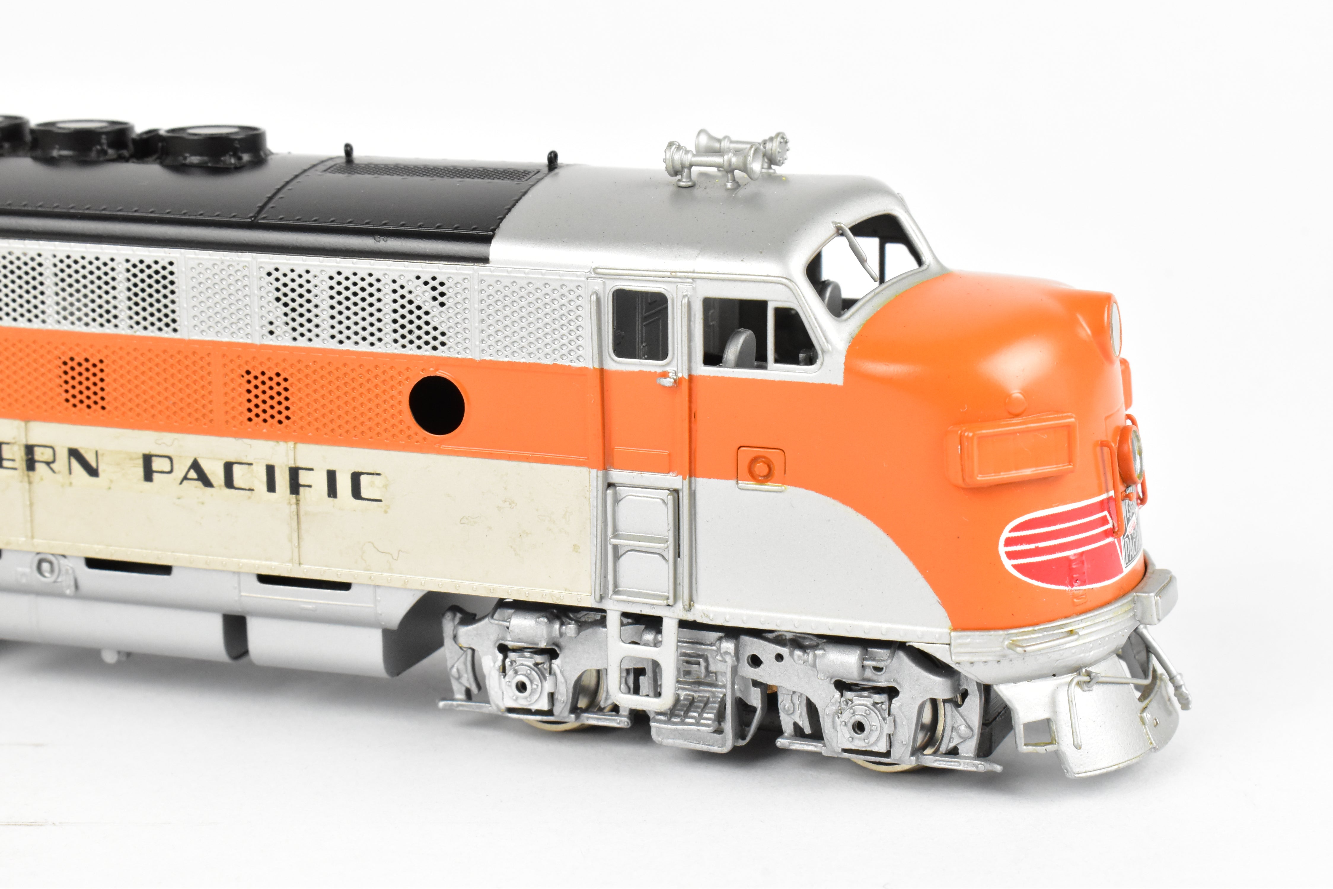 HO Brass Oriental Limited Western Pacific EMD F3A/F3A Phase II Set, 1500 HP, Factory Painted