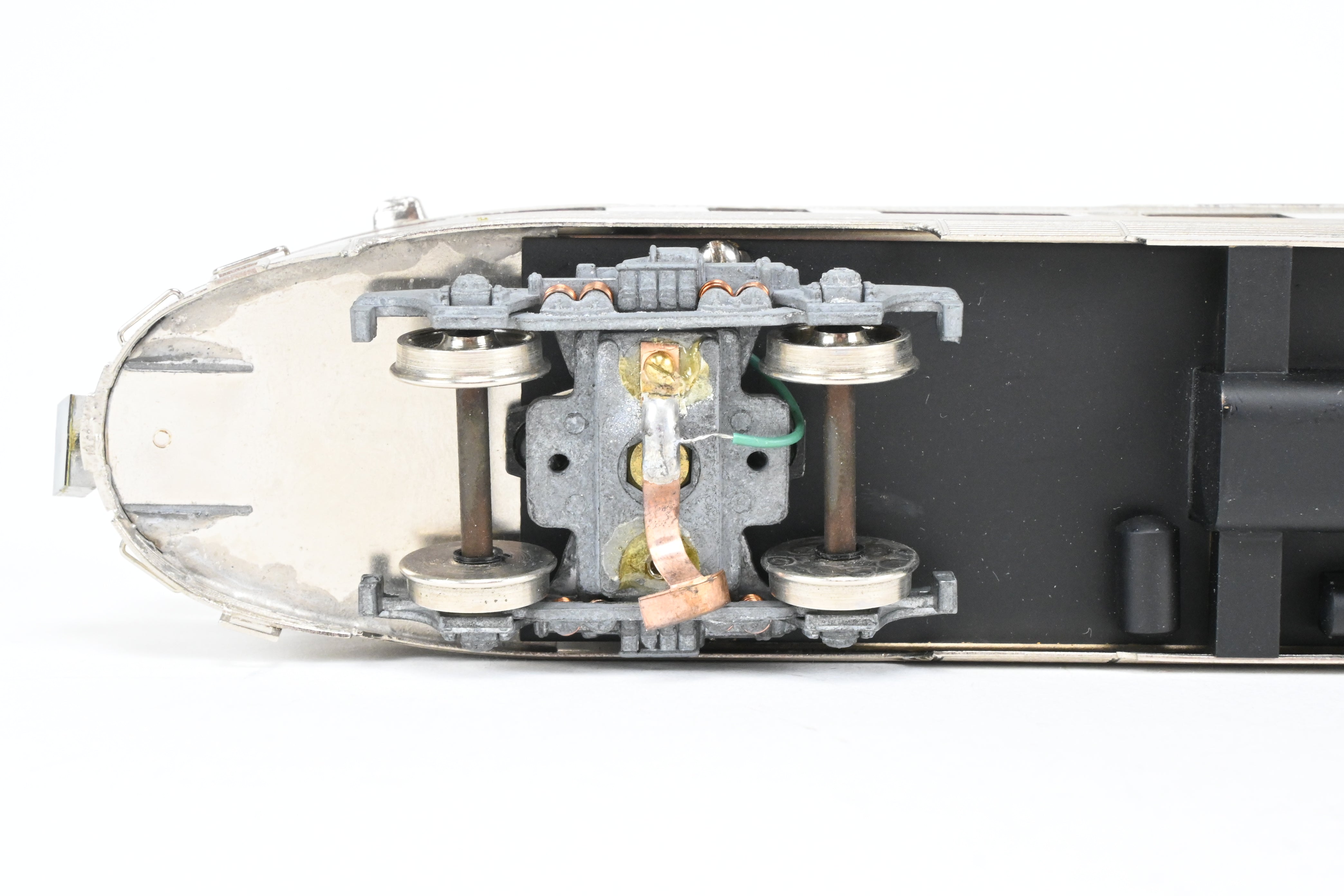 HO Scale Brass Lambert Chesapeake and Ohio (C&O) Budd Dome Observation Model Train Car