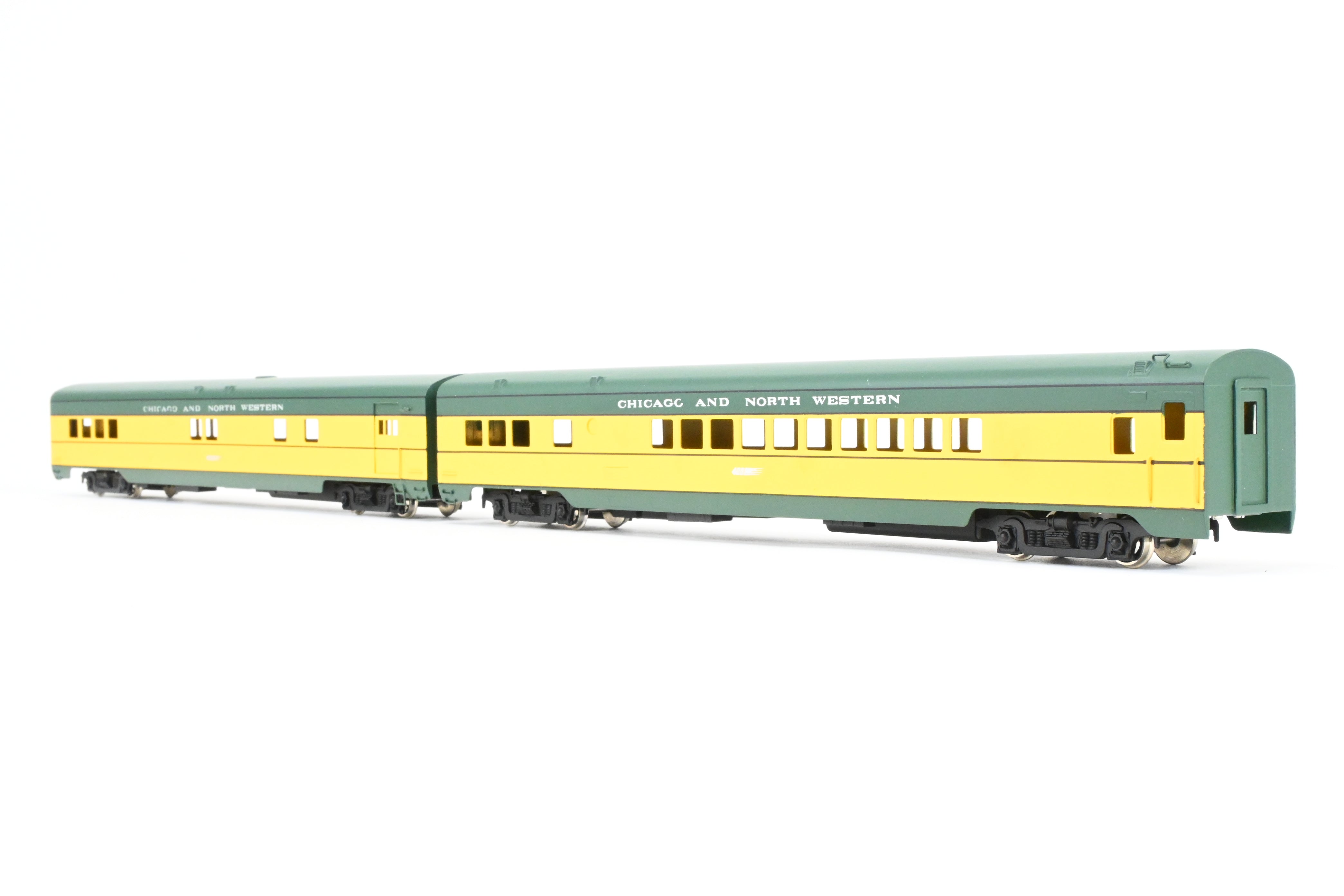 High - Quality HO Scale Brass Nickel Plate Products (NPP) Chicago & Northwestern (C&NW) Baggage and Parlor Car Set with Factory Painting
