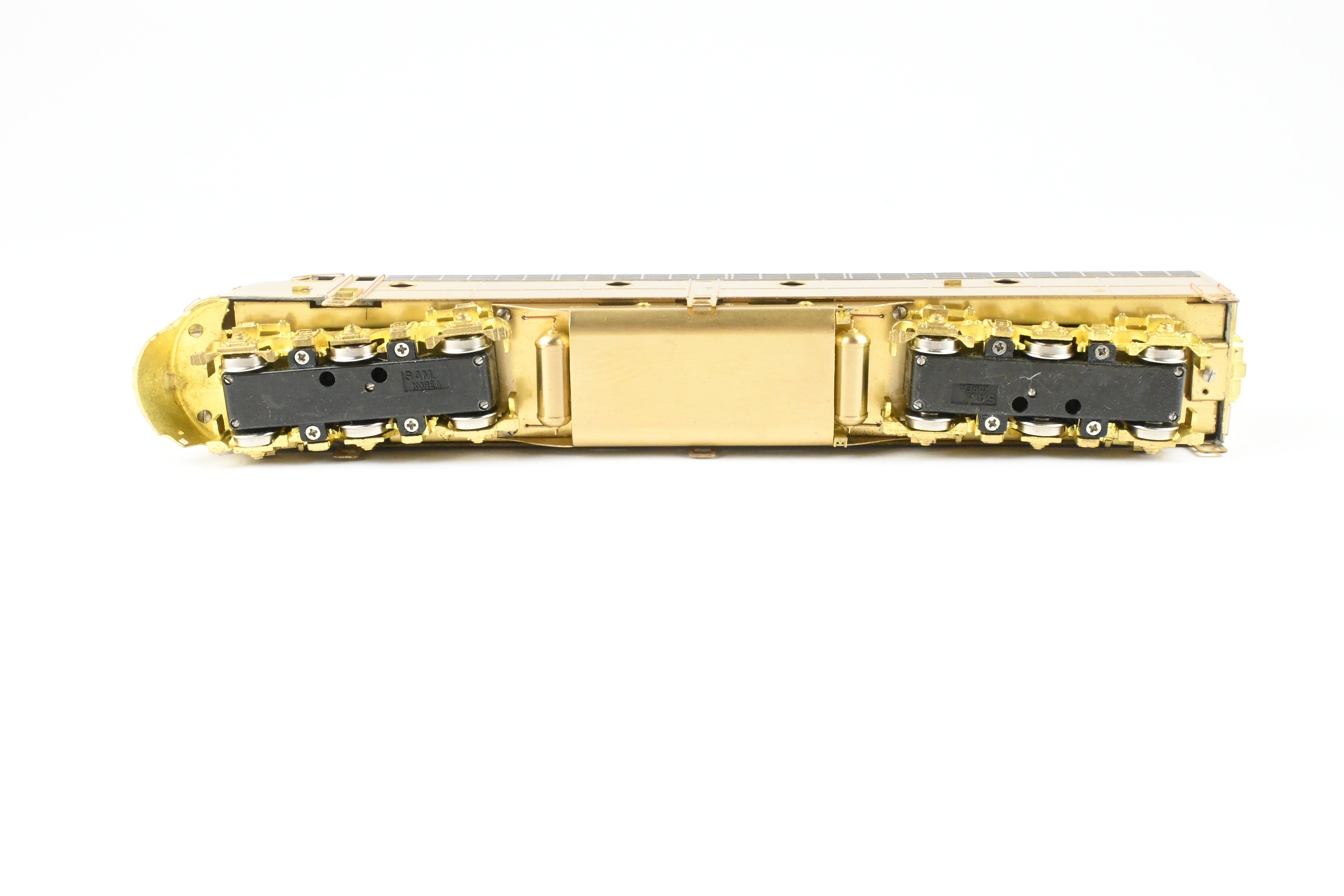 HO Scale Brass Oriental Limited EMD E8A 2250 HP Model Train - Standard Version with Small Number Boards