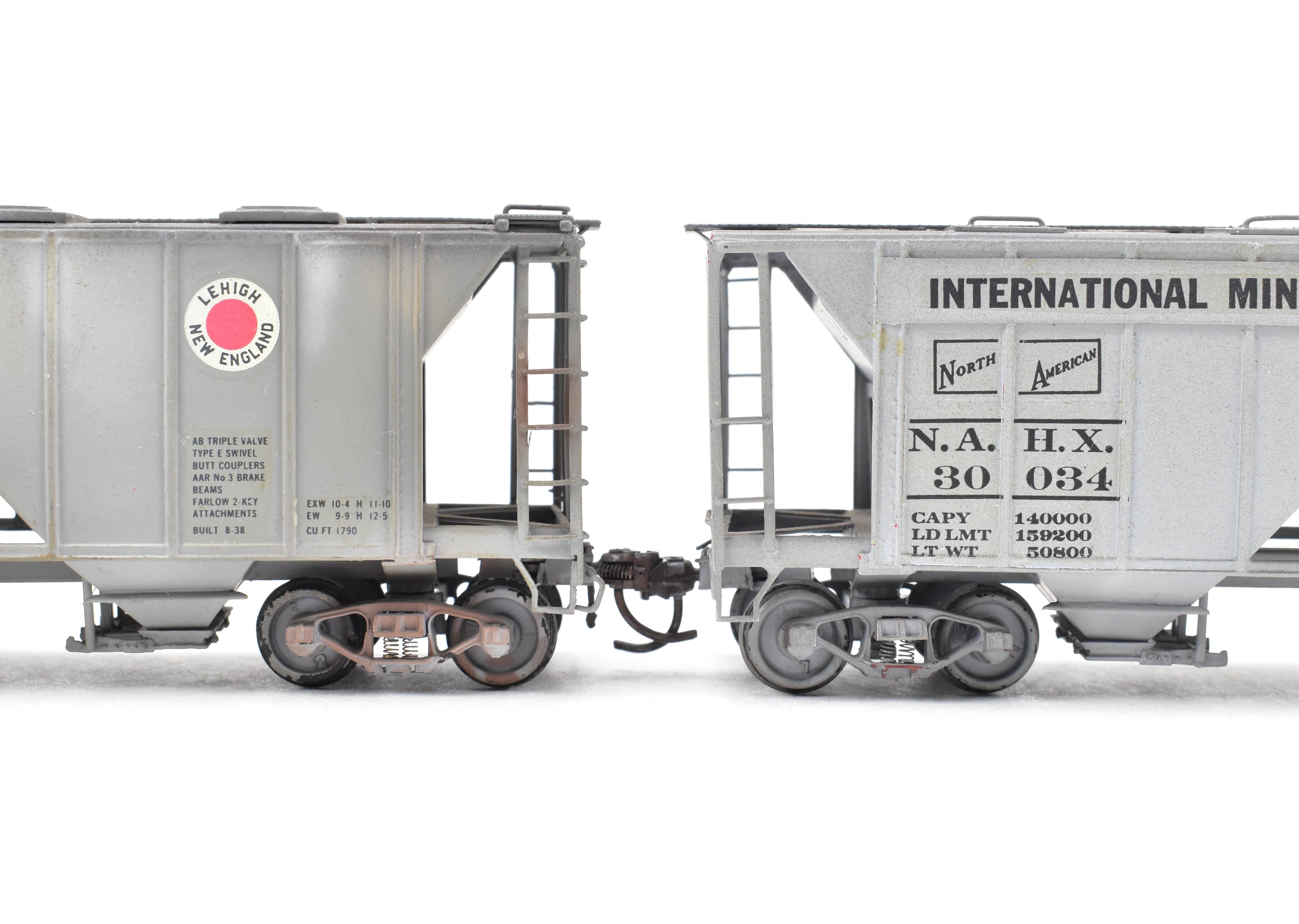 HO Scale Brass 2-Piece Lot of Custom Painted & Weathered ACF 34' Covered Hoppers