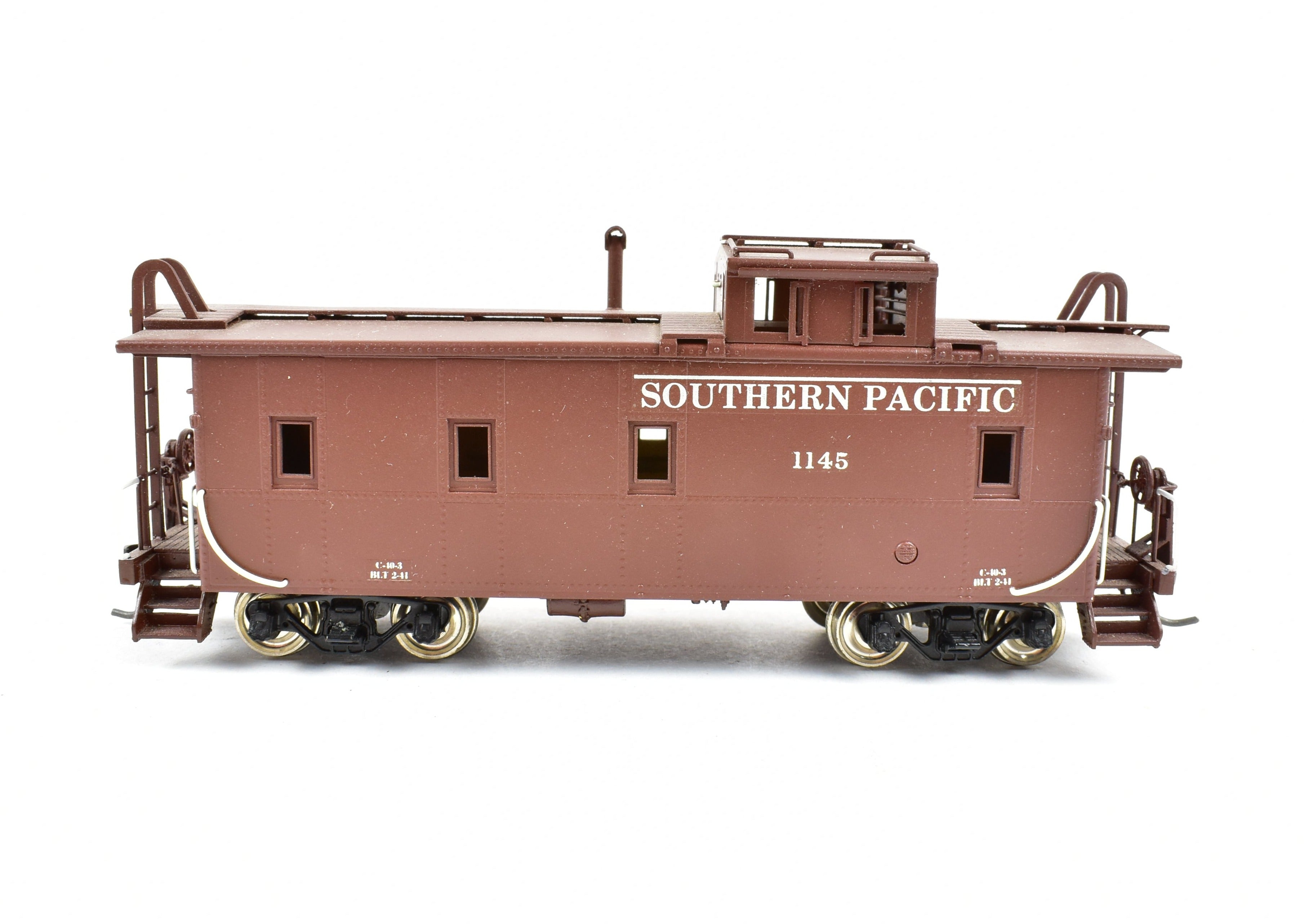 HO Scale Brass Pacific Fast Mail (PFM) SKI SP Southern Pacific Steam Era C - 40 - 3 Steel Caboose, Factory Painted with Road Number 1145
