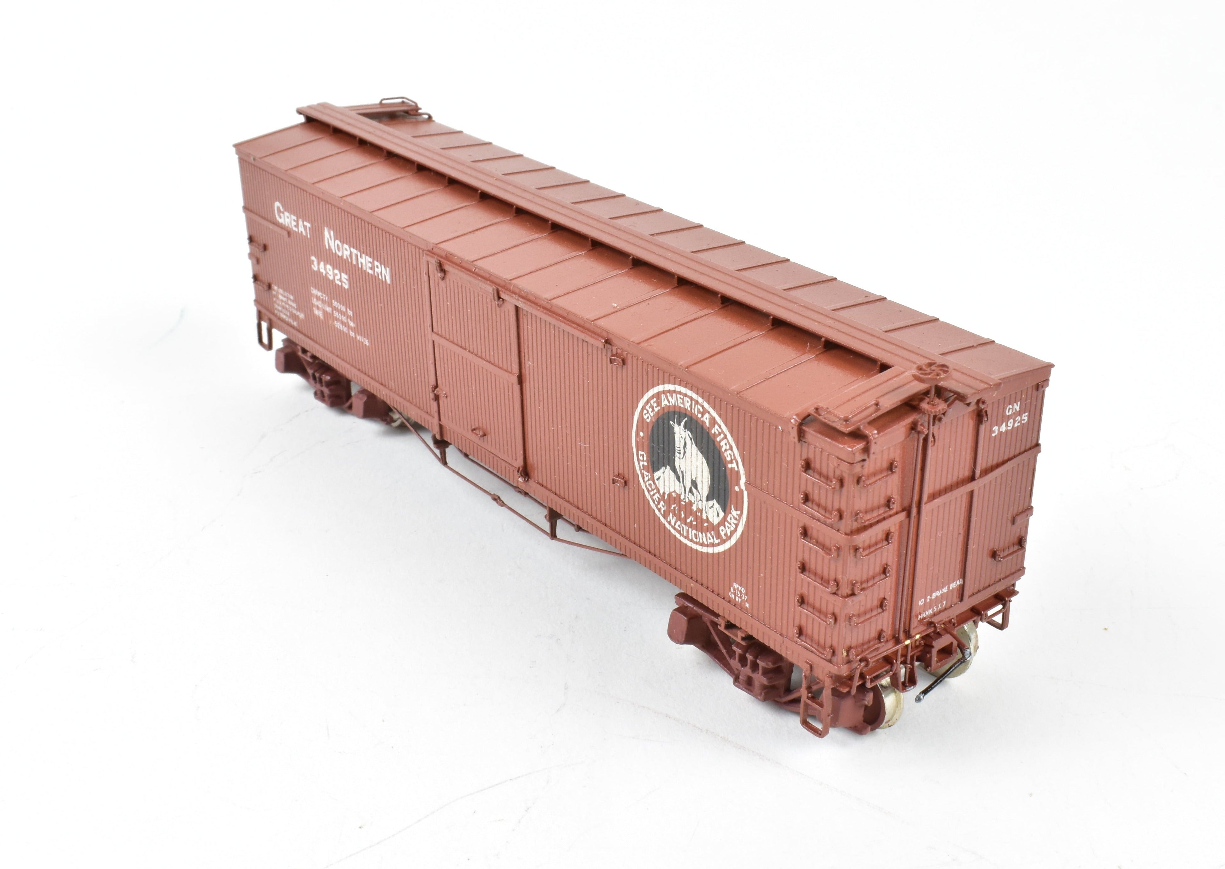 HO Scale Brass Nickel Plated Great Northern 40-Foot Boxcar Model with AB Brake System, Custom Painted Boxcar No. 34925 by Nickel Plate Products