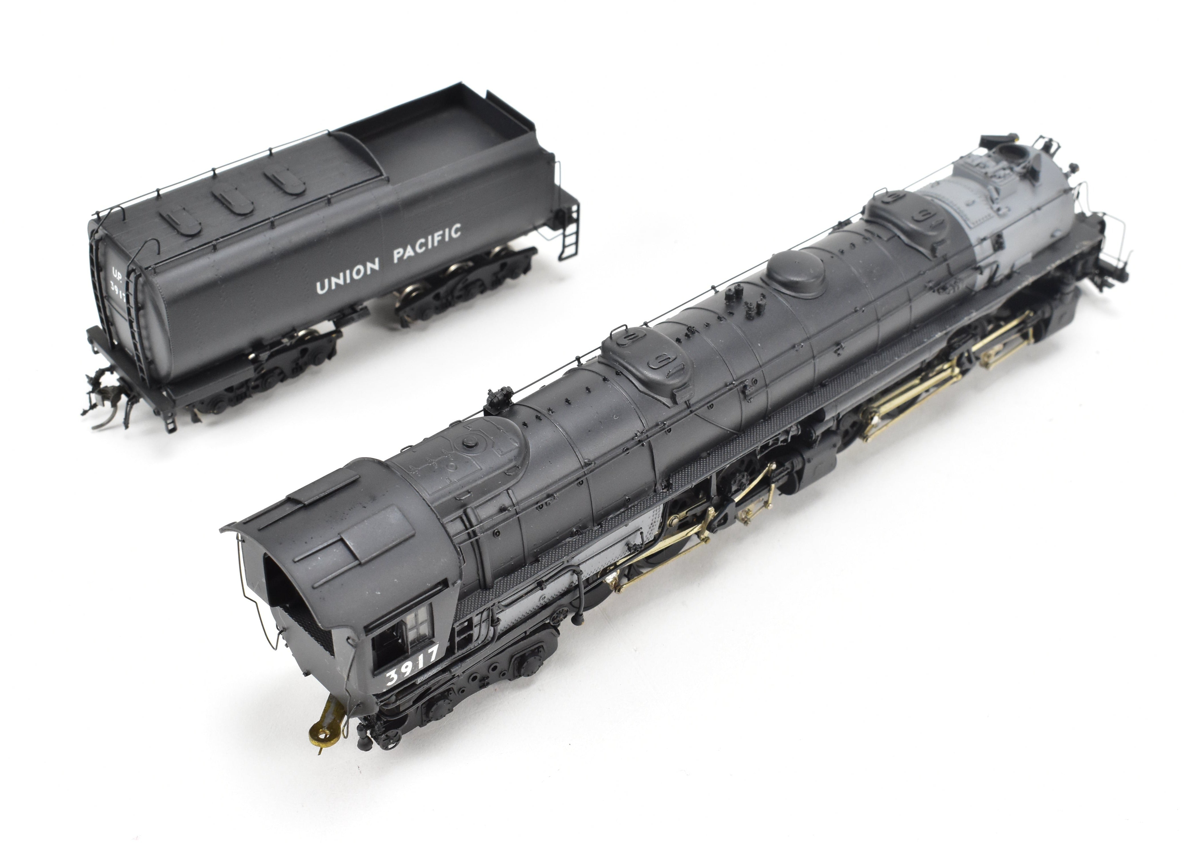 HO Scale Brass Model Train Key Imports UP - Union Pacific 3900 Class 4-6-6-4 Challenger Early Coal Version Locomotive with Custom Paint and Number CP #3917
