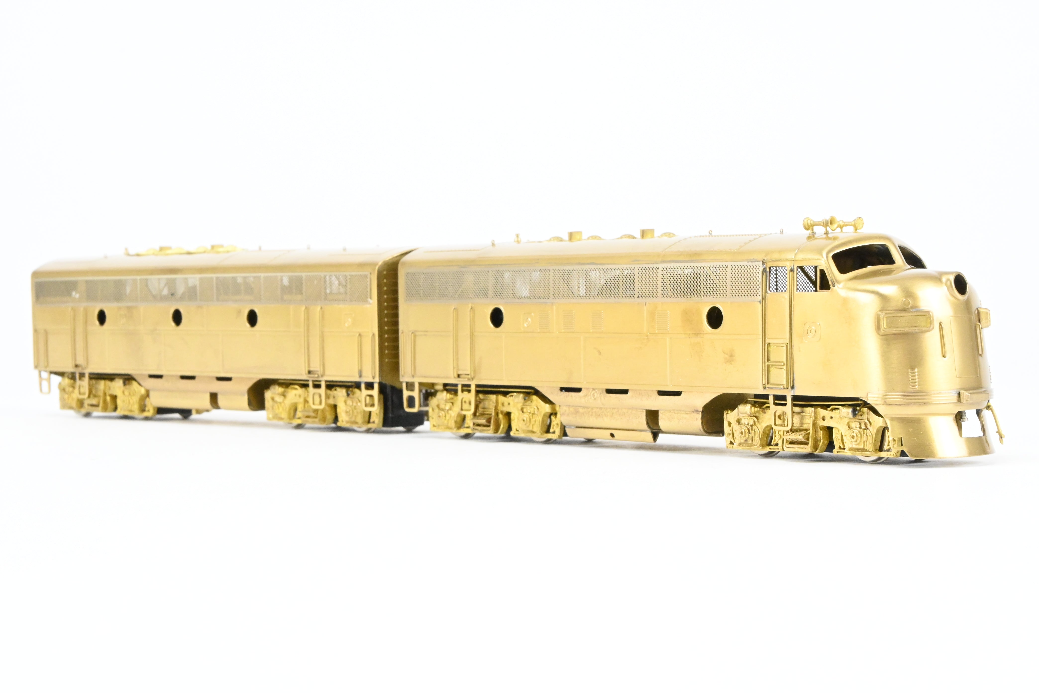 High - Quality HO Scale Brass Oriental Limited EMD F3A/F3B PH III 1500 HP 2 - Unit Model Train Set