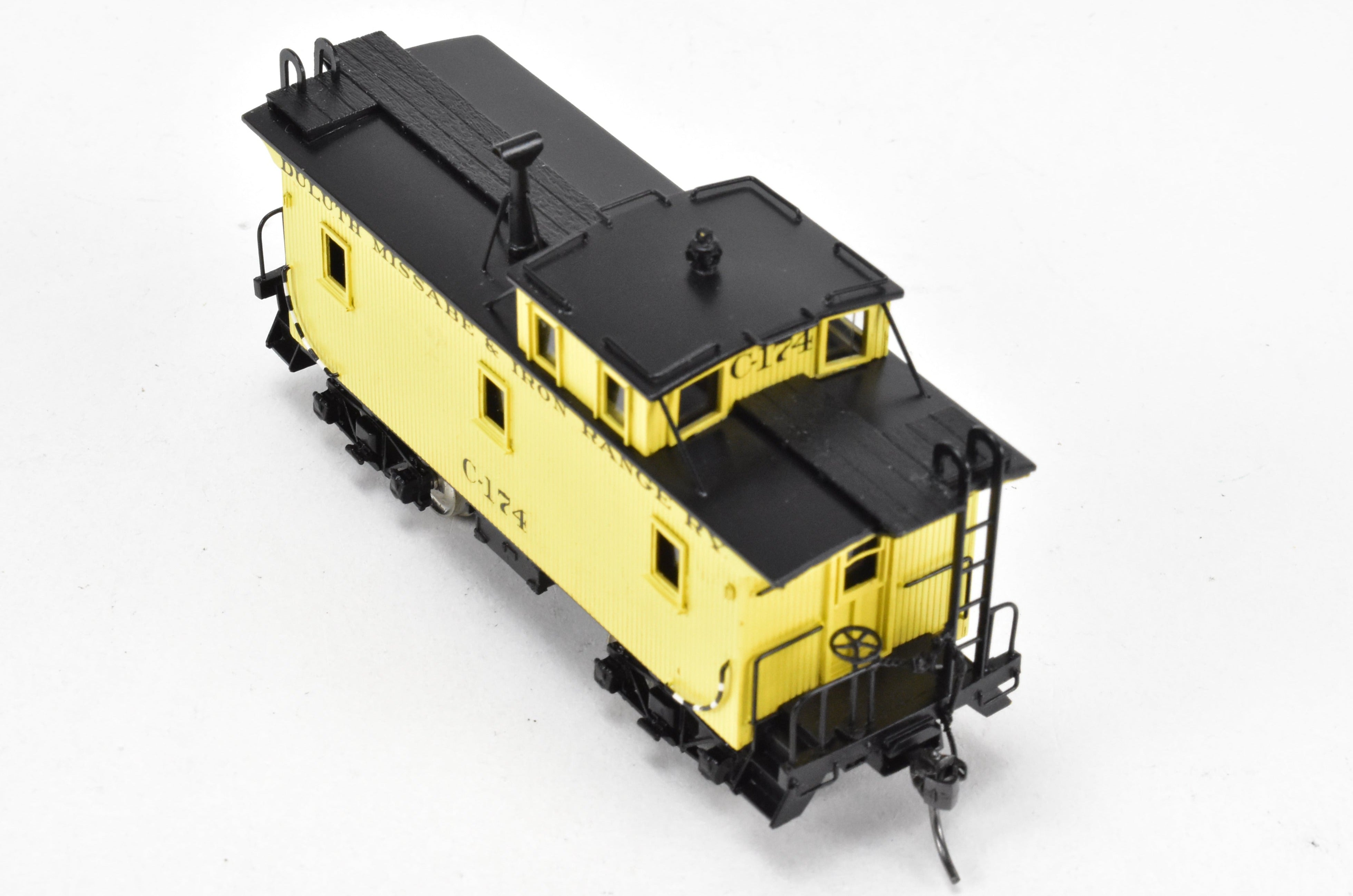 HO Scale Brass Pacific Fast Mail (PFM) - SKI Duluth Missabe & Iron Range (DM&IR) Wood Caboose Model, Factory Painted and Numbered FP No. C-174