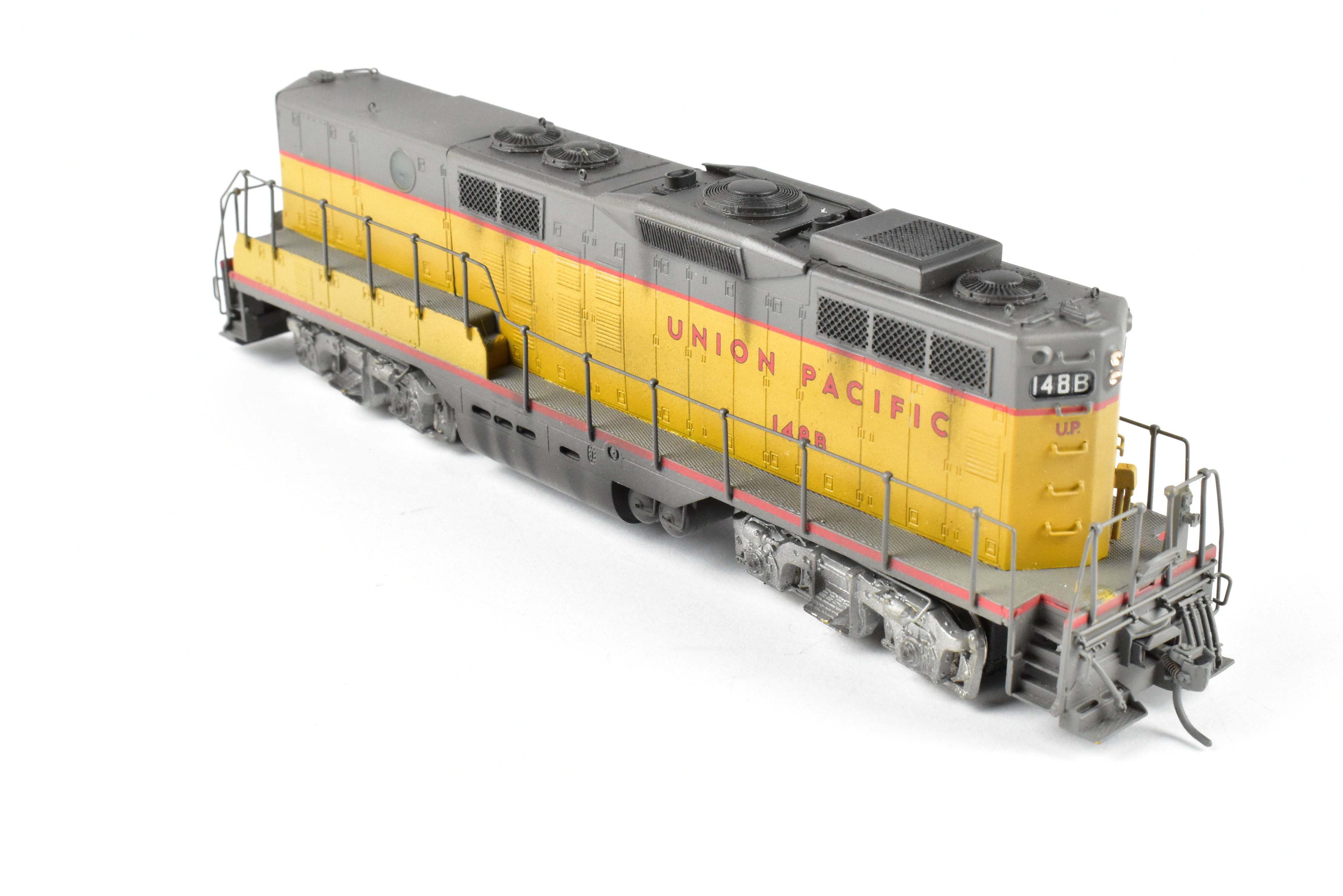 HO Brass Oriental Limited Union Pacific EMD GP9 1750 HP Weathered Cabless B-Unit #148B