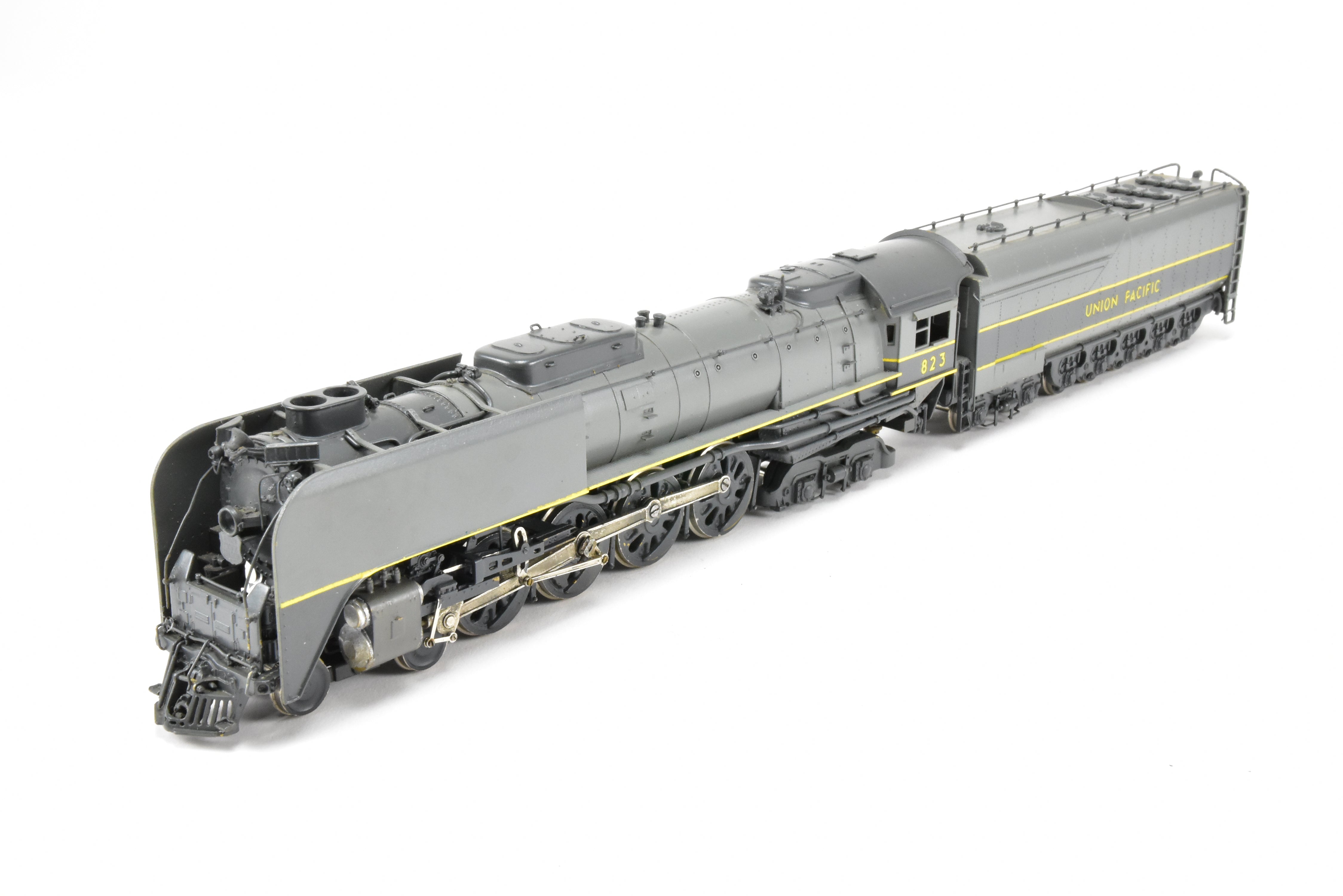 HO Scale Brass PFM Union Pacific 4-8-4 FEF-2 Northern #823 Custom Two-Tone Grey