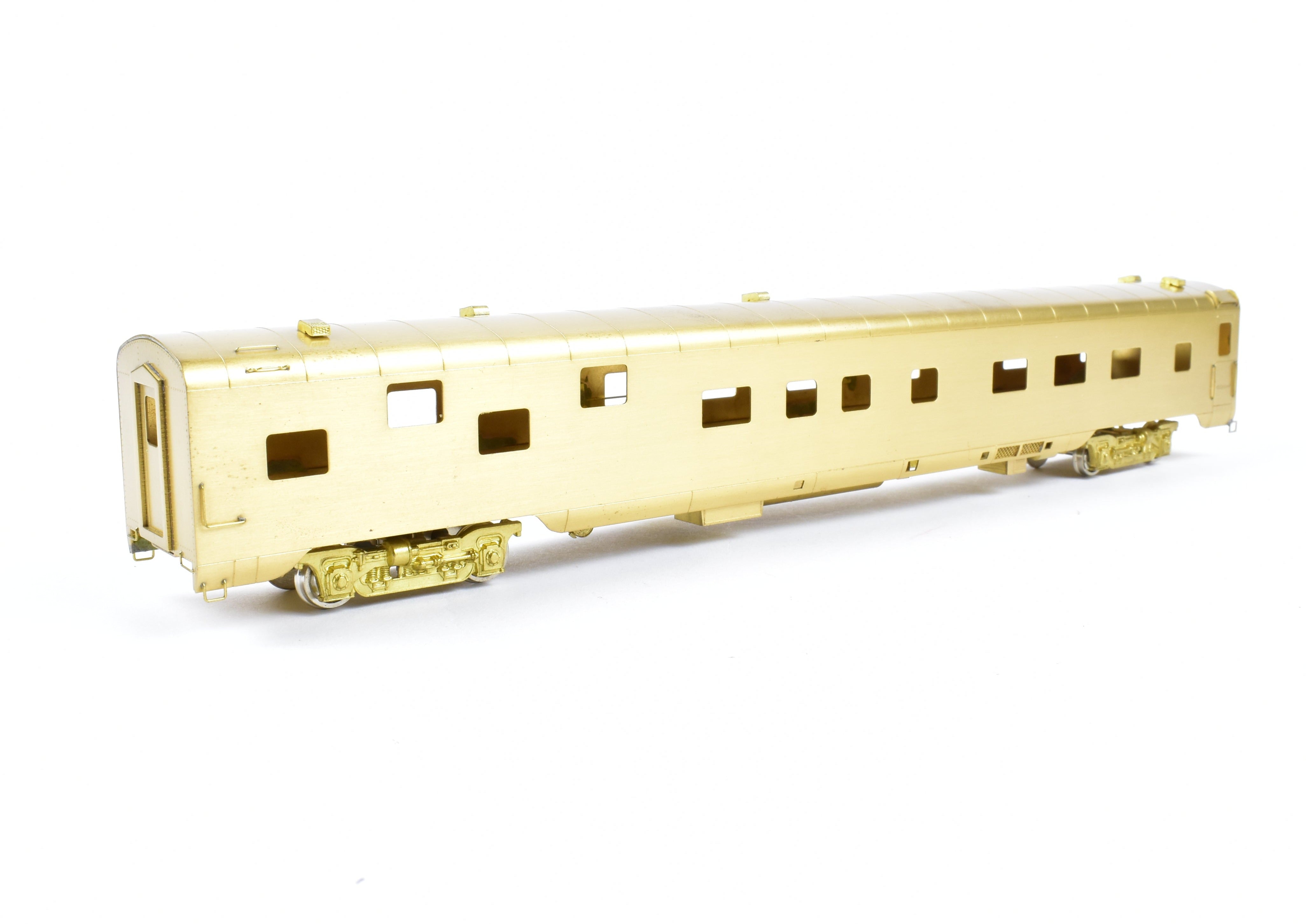 HO Scale Brass Model of the Oriental Limited NP - Northern Pacific North Coast Limited Sleeper Car #366 with Skirts