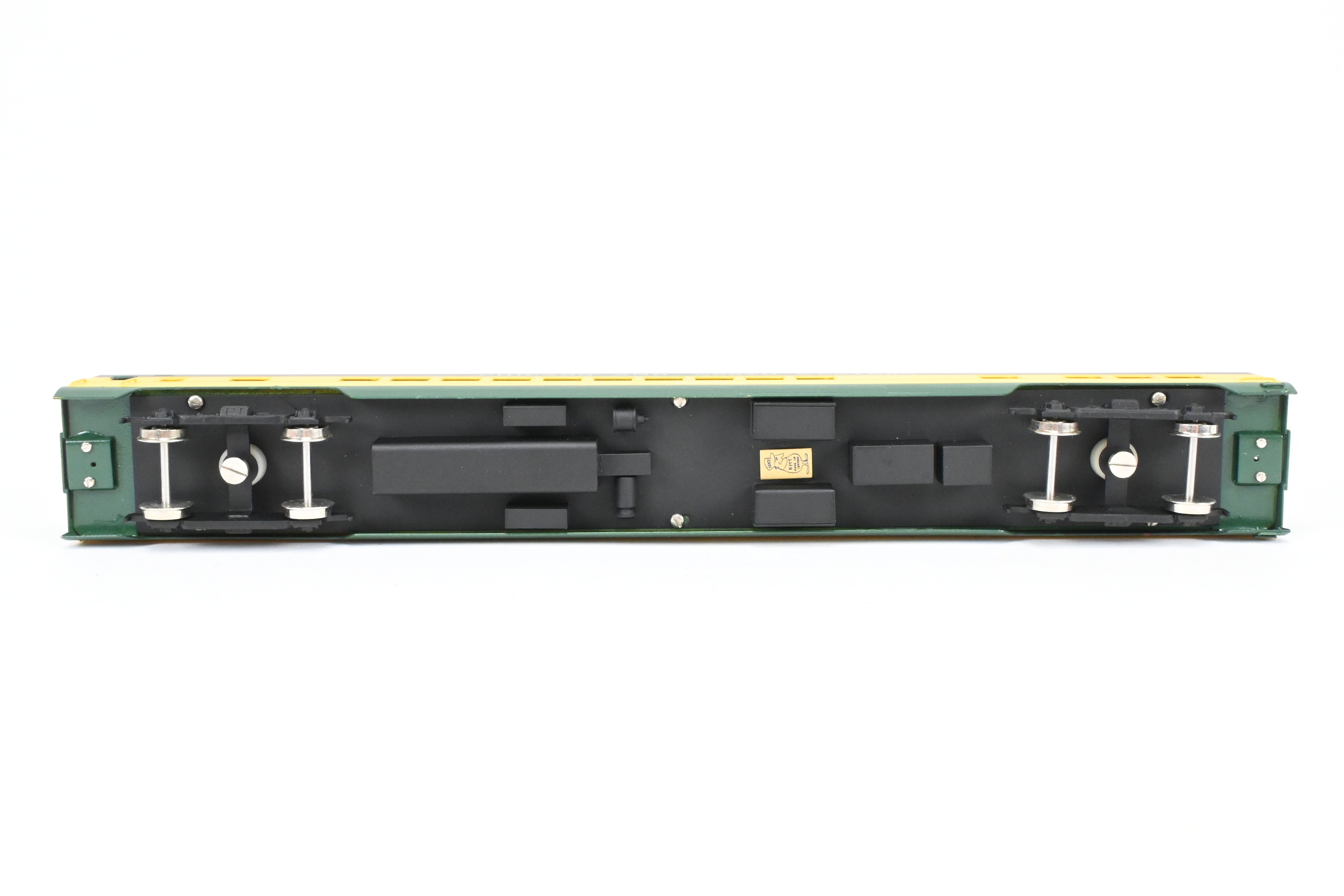 High - Quality HO Scale Brass Nickel Plate Products (NPP) Chicago & Northwestern (C&NW) Baggage and Parlor Car Set with Factory Painting