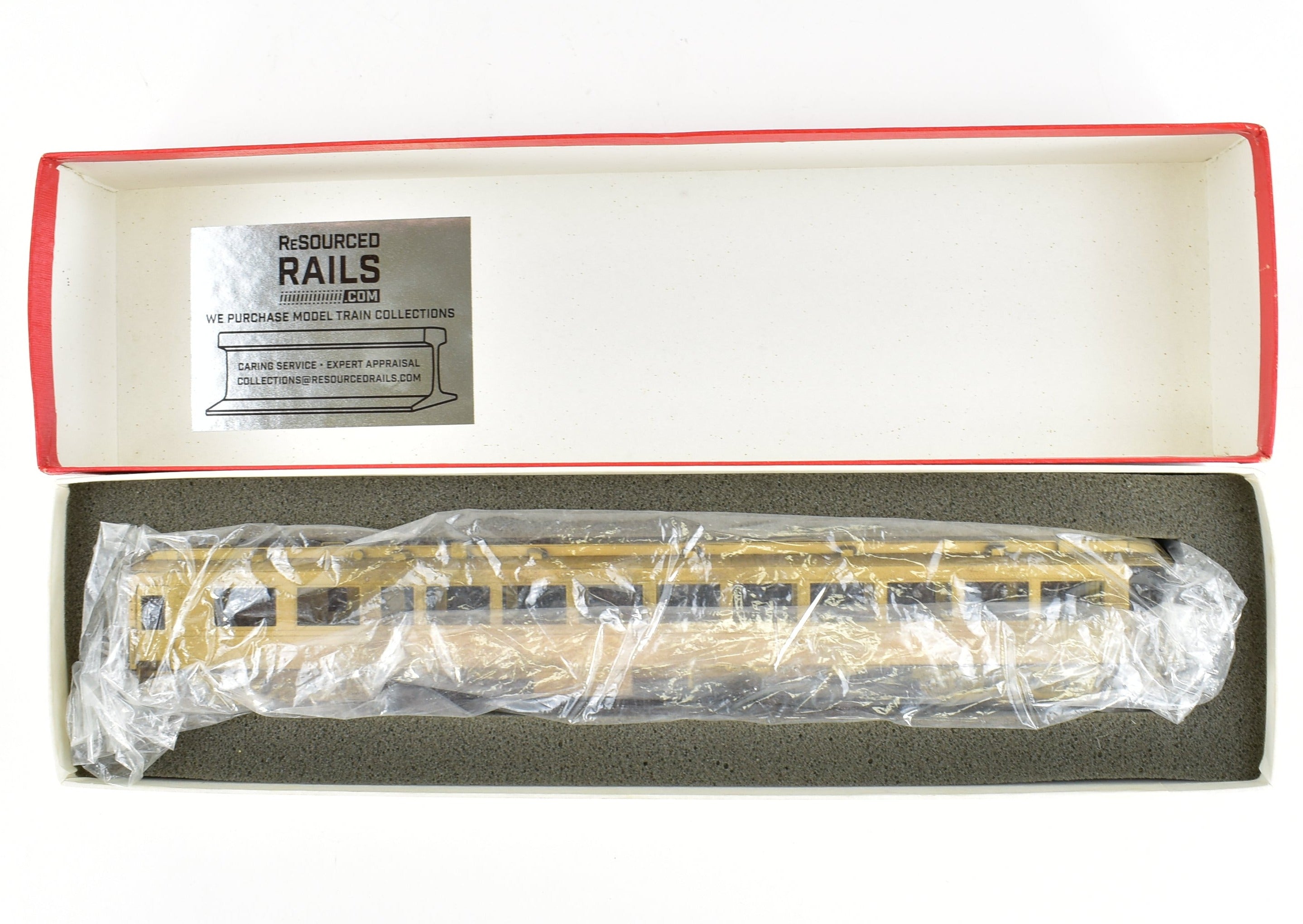 HO Scale Brass Soho Southern Pacific #2903 Lounge Observation Car Model