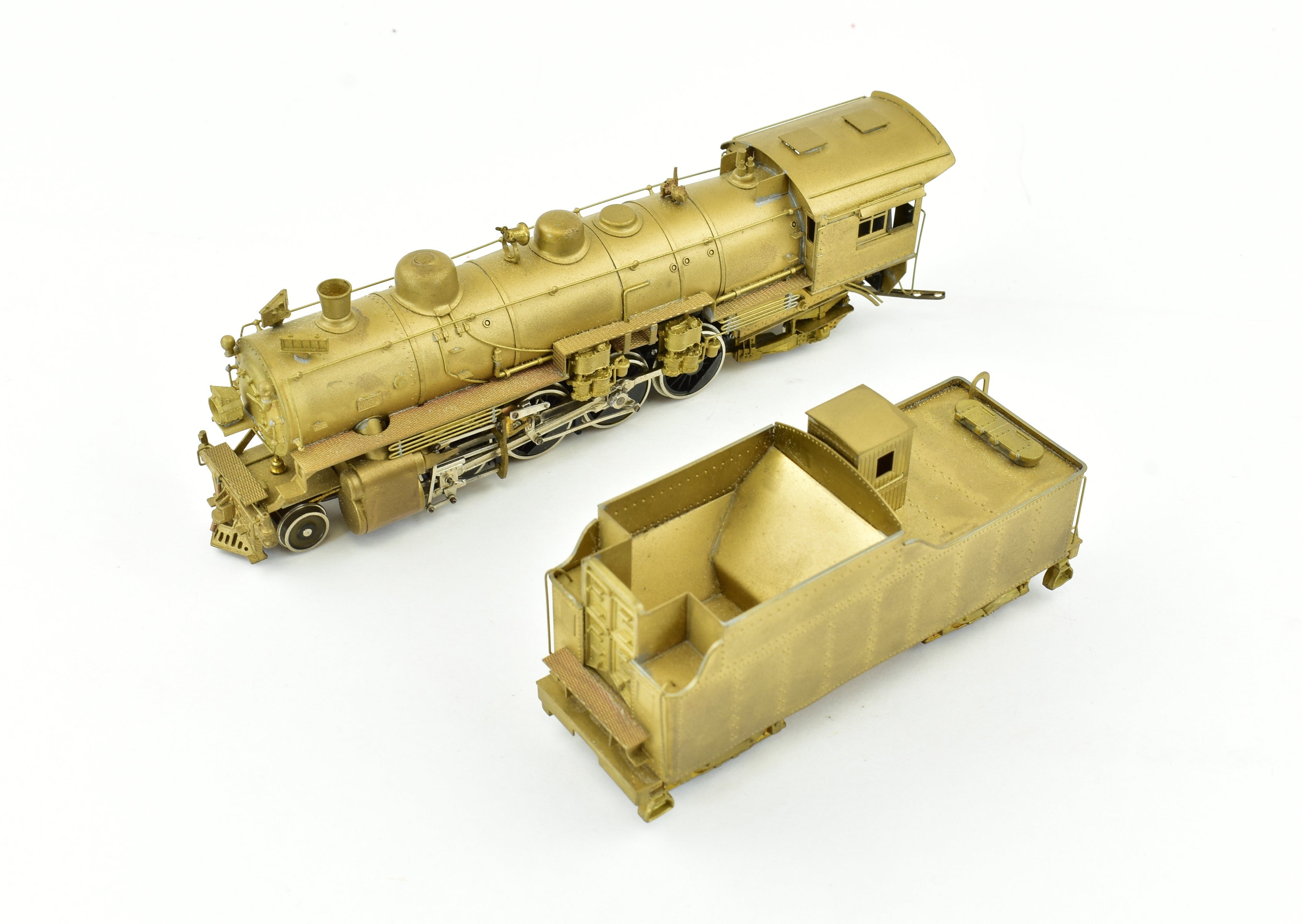 High - Quality HO Scale Brass Model Train of NorthWest Short Line NP - Northern Pacific W - 3 2 - 8 - 2 Mikado
