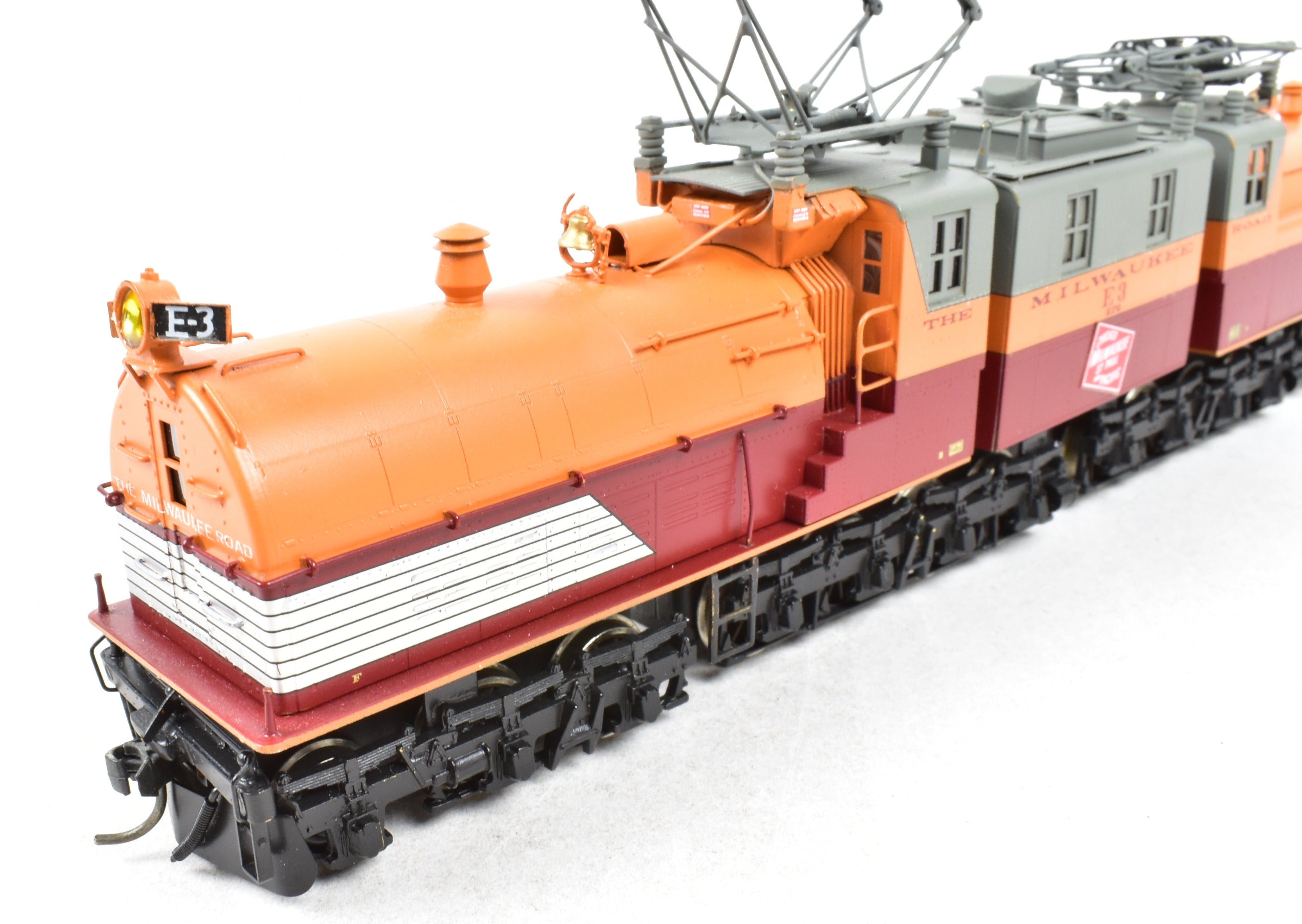 High - Quality HO Scale Brass NJ Custom Milwaukee Road EP - 2 BI - Polar Gearless Electric Model Train with Pro - Paint Finish, Model No. E3