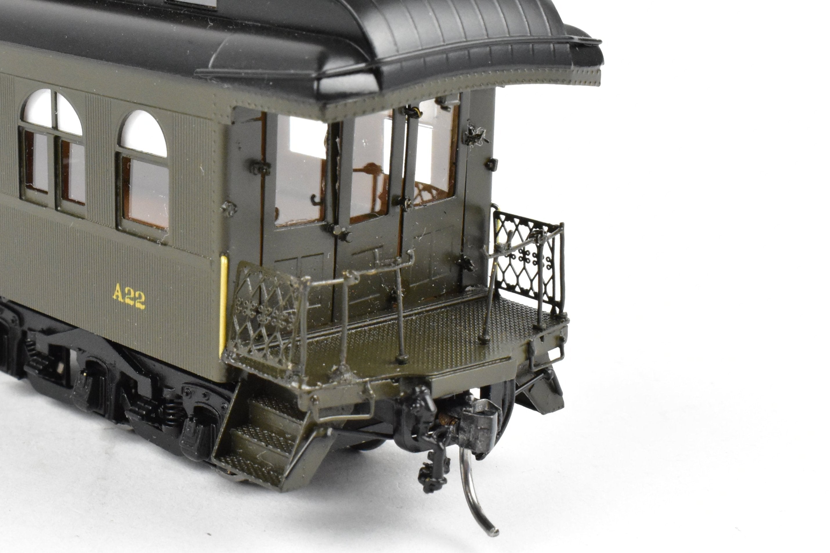 HO Scale Brass Model Train - North Bank Line (GN - Great Northern) A22 Business Car with Wood Sides in Pullman Green, Damaged - Sold As Is